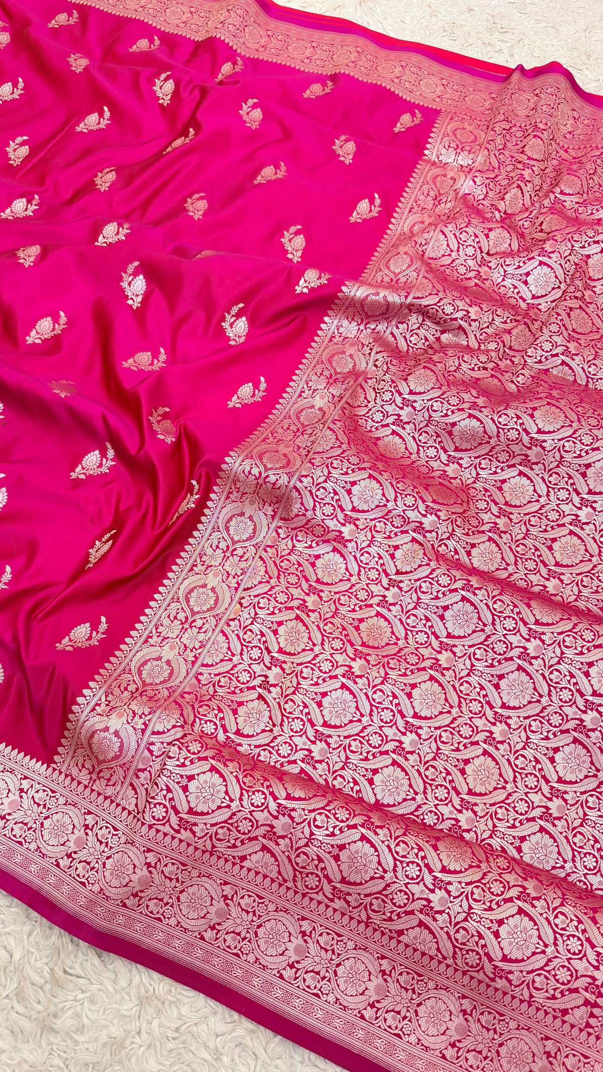 RANI PINK BUTI MASHRU KATAAN SILK