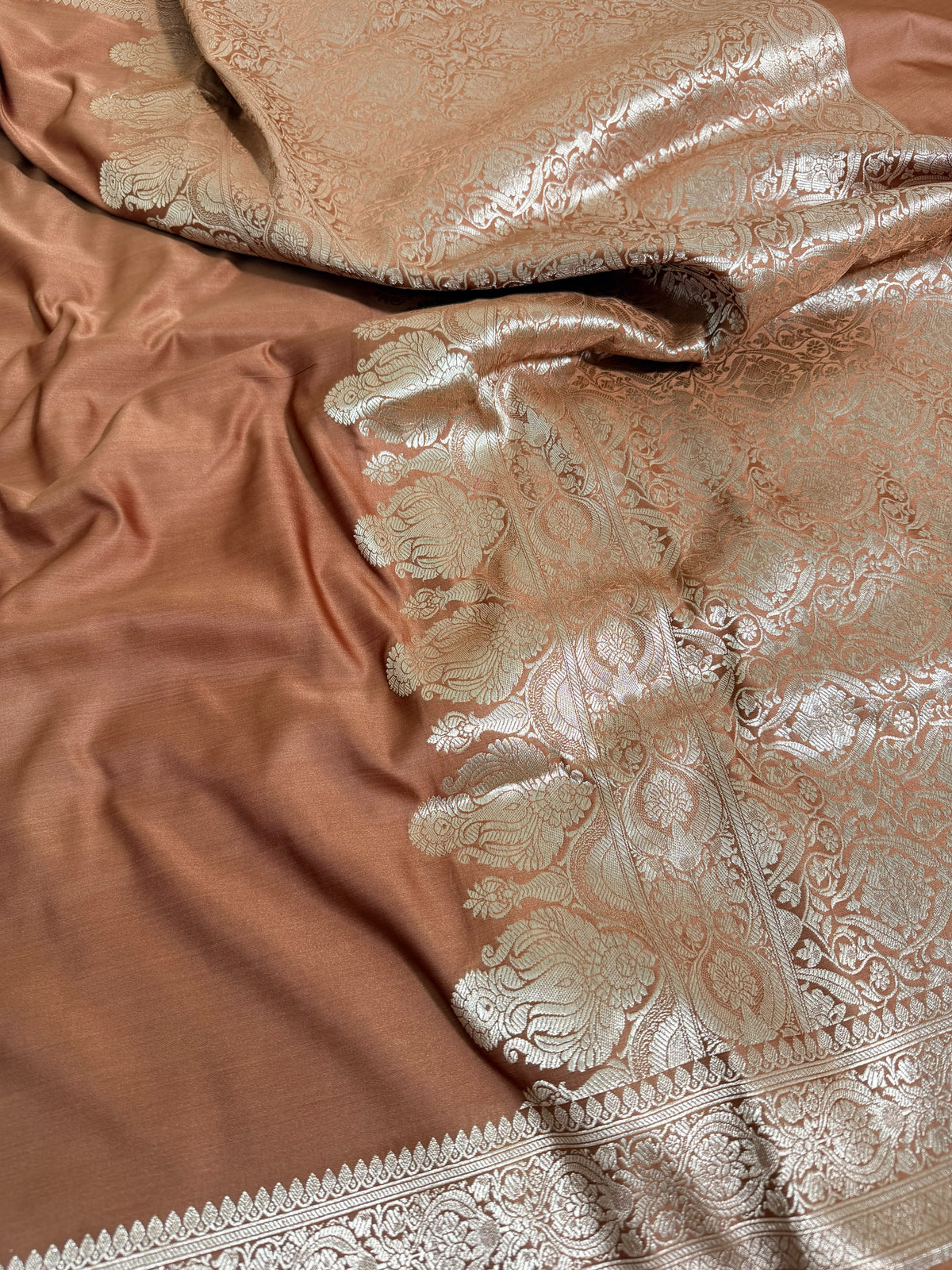 PEACH COLOR UNADORN SAREE