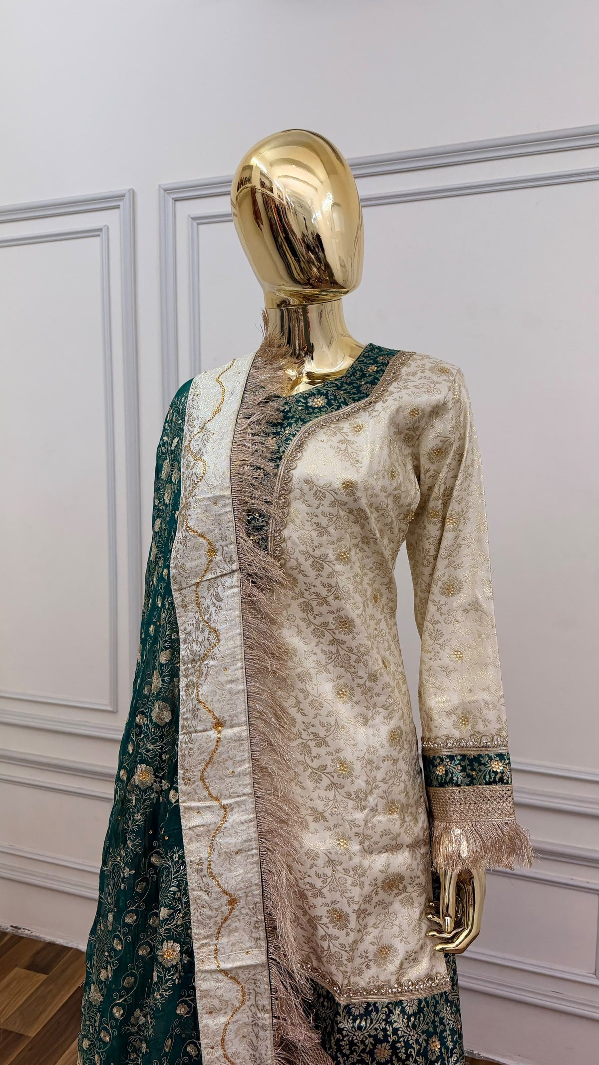DARK RAMA GREEN OF WHITE CONTRAST GHARARA