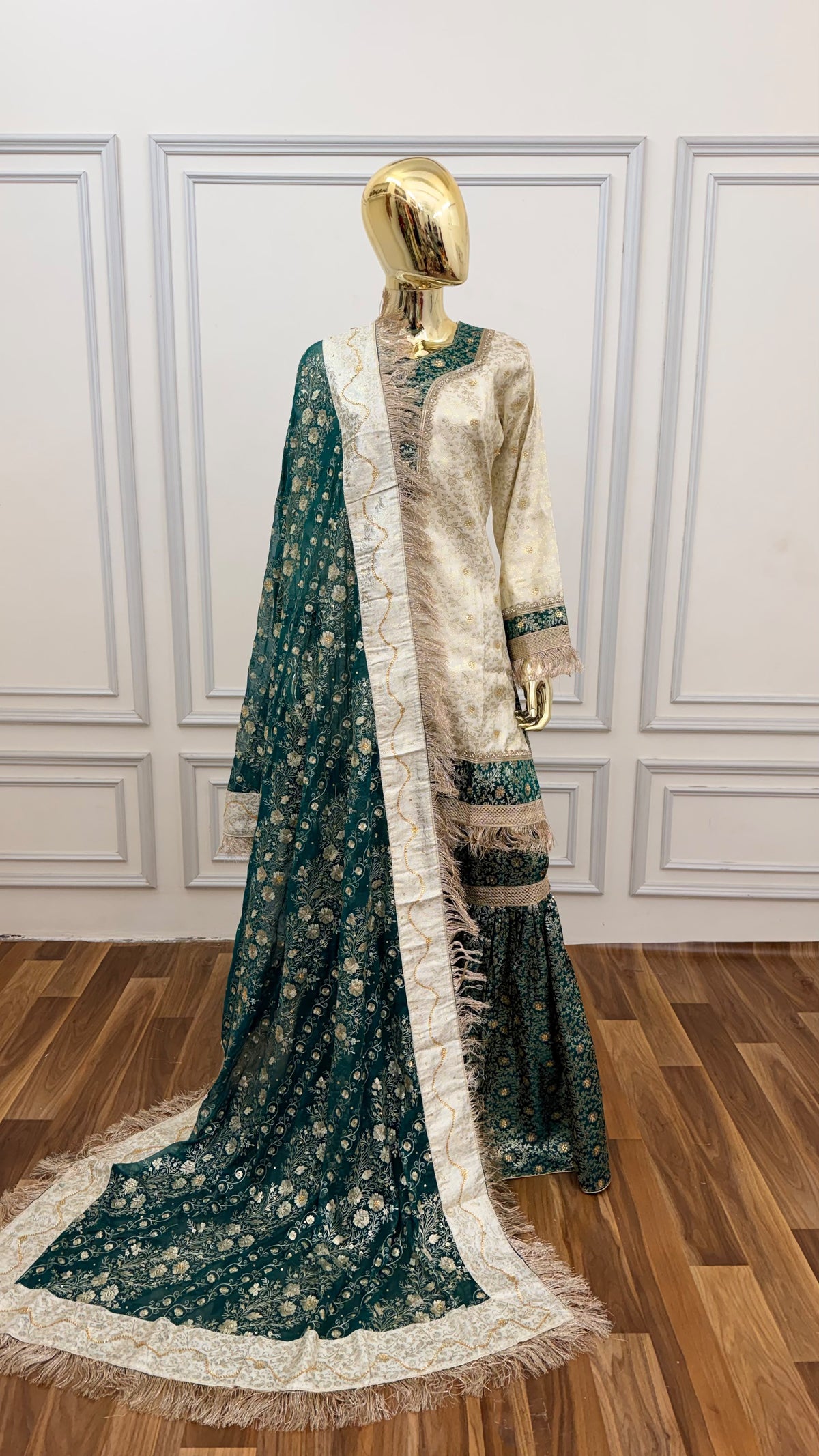 DARK RAMA GREEN OF WHITE CONTRAST GHARARA