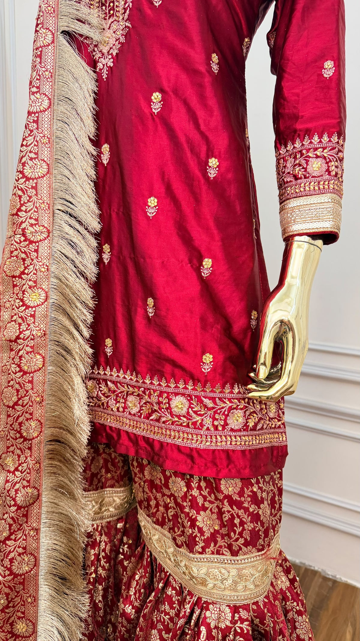 BRIDAL MAROON FLORAL KIMKHAB GHARARA WITH FLOWER DUPATTA