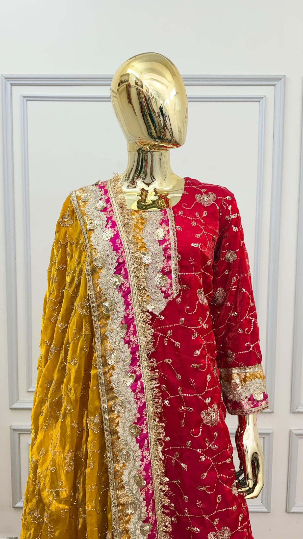 MUSTARD RANI CONTRAST RAMPURI GHARARA
