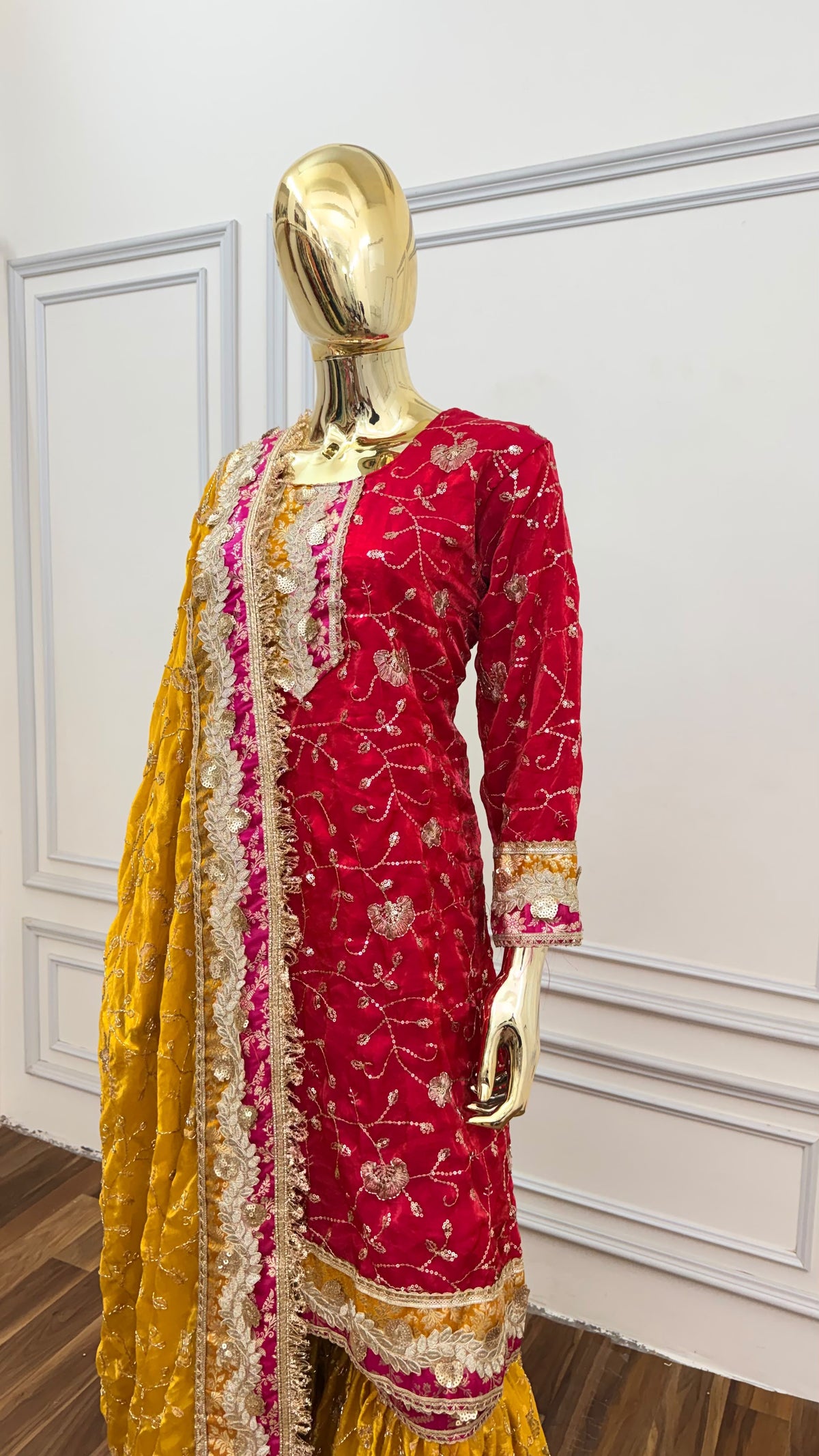 MUSTARD RANI CONTRAST RAMPURI GHARARA