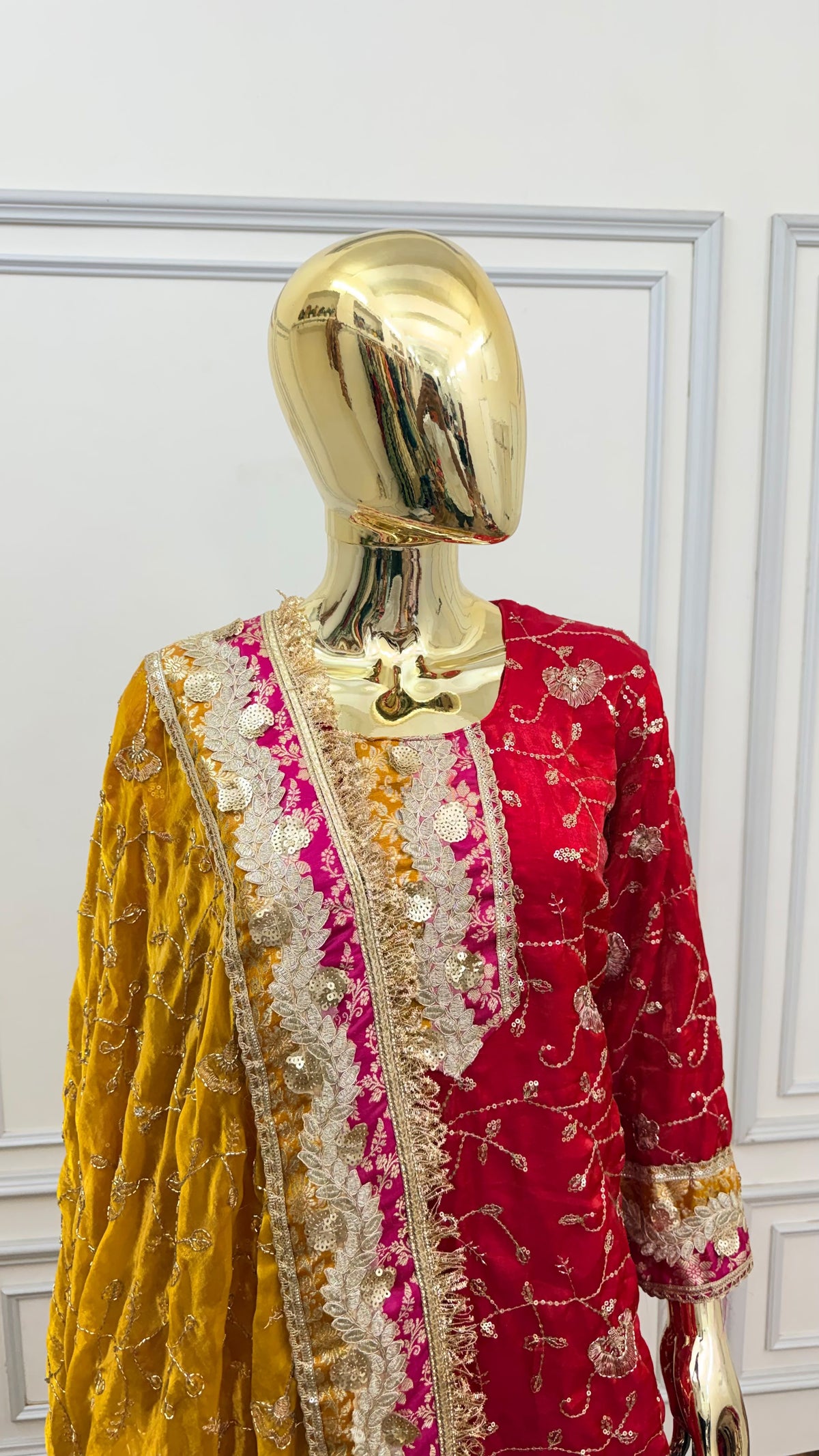 MUSTARD RANI CONTRAST RAMPURI GHARARA