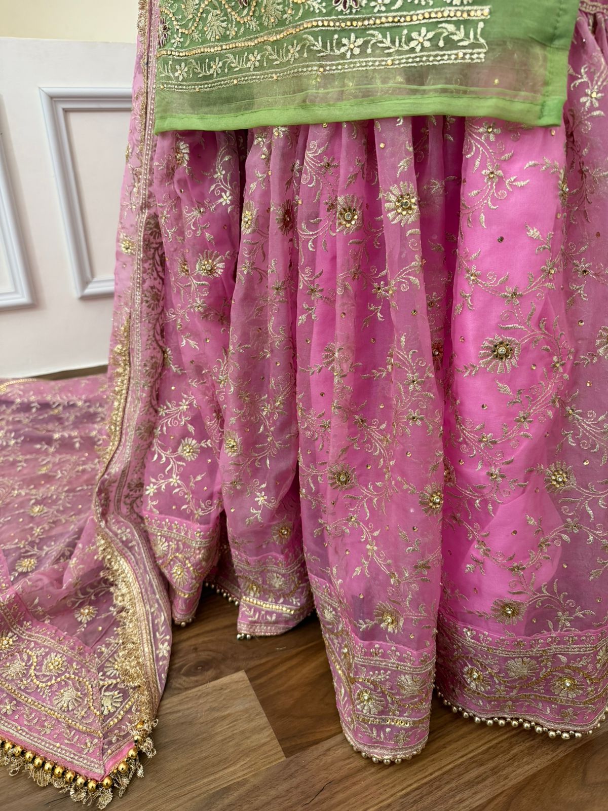 BABY PINK PISTA CONTRAST GHARARA