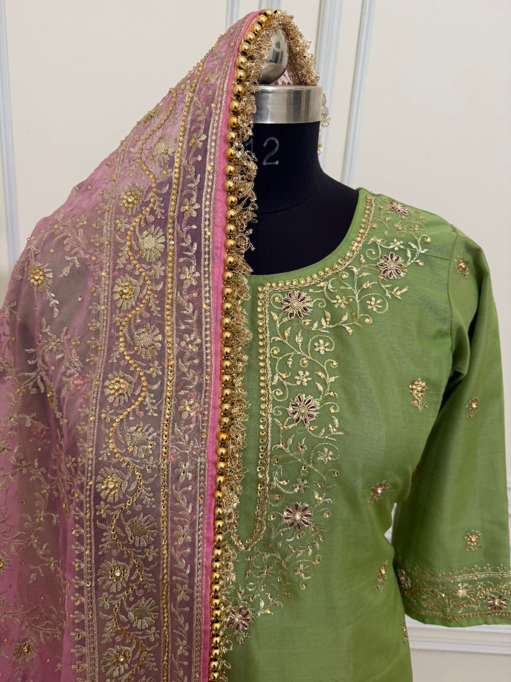 BABY PINK PISTA CONTRAST GHARARA