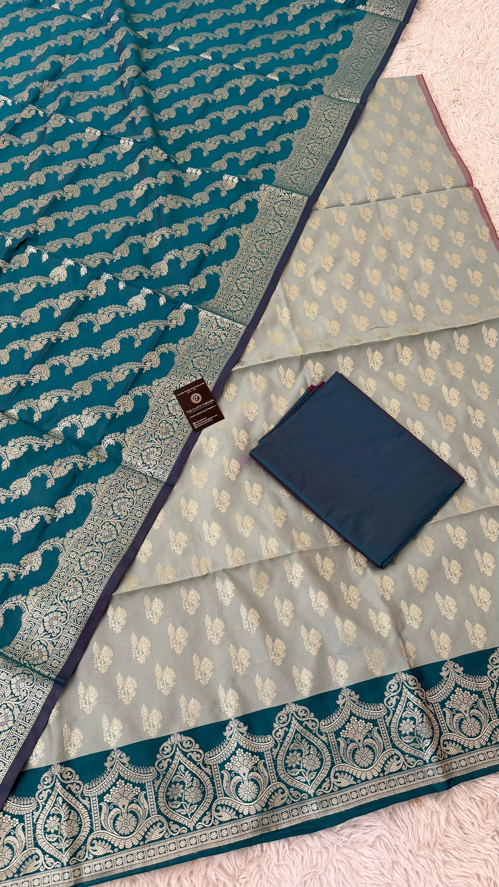 LIGHT SKY BLUE COLOR CONTRAST COTTON SILK 3 PIECE SUIT