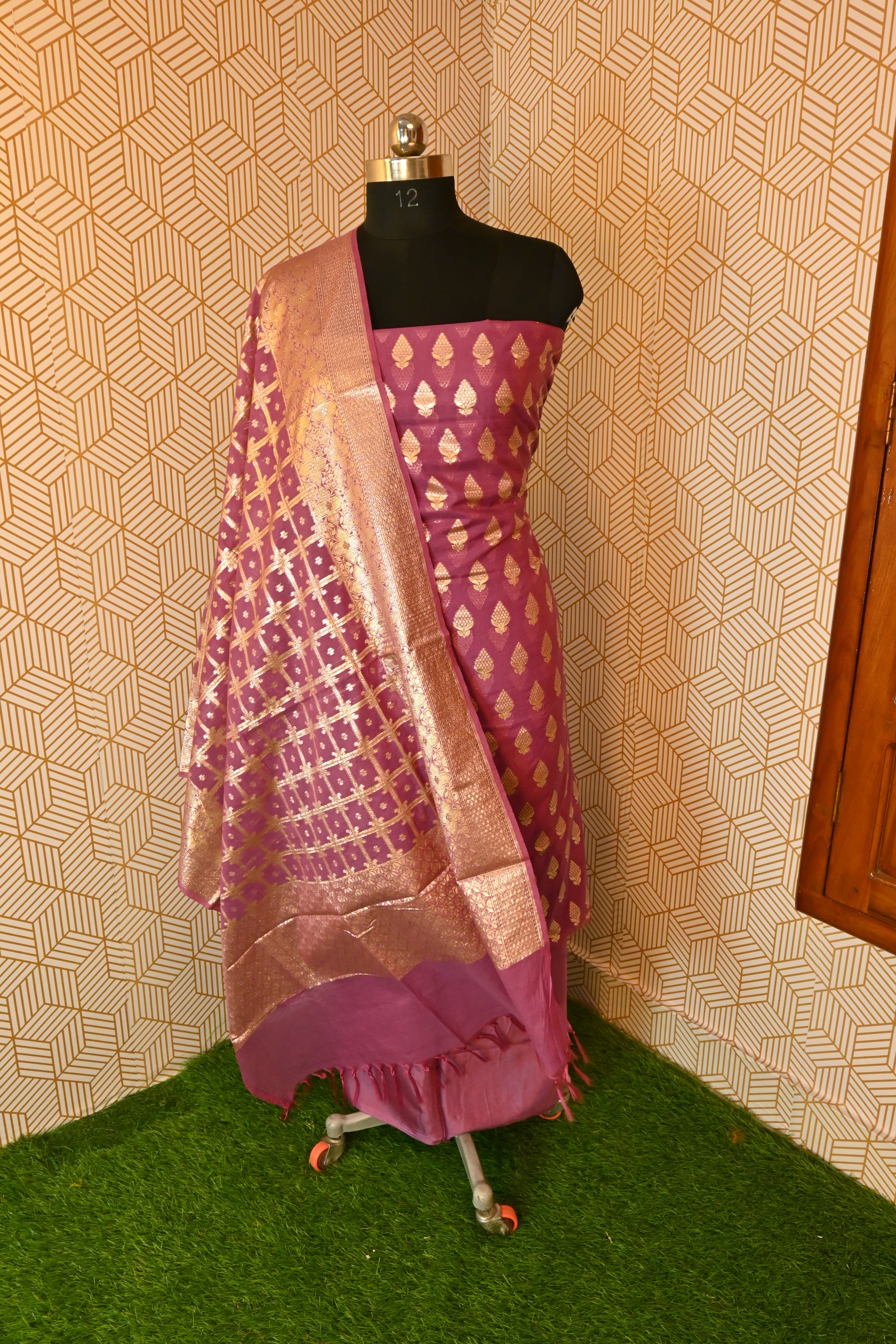 Gageri Banarasi Kimkhab Silk 3 Piece Suit