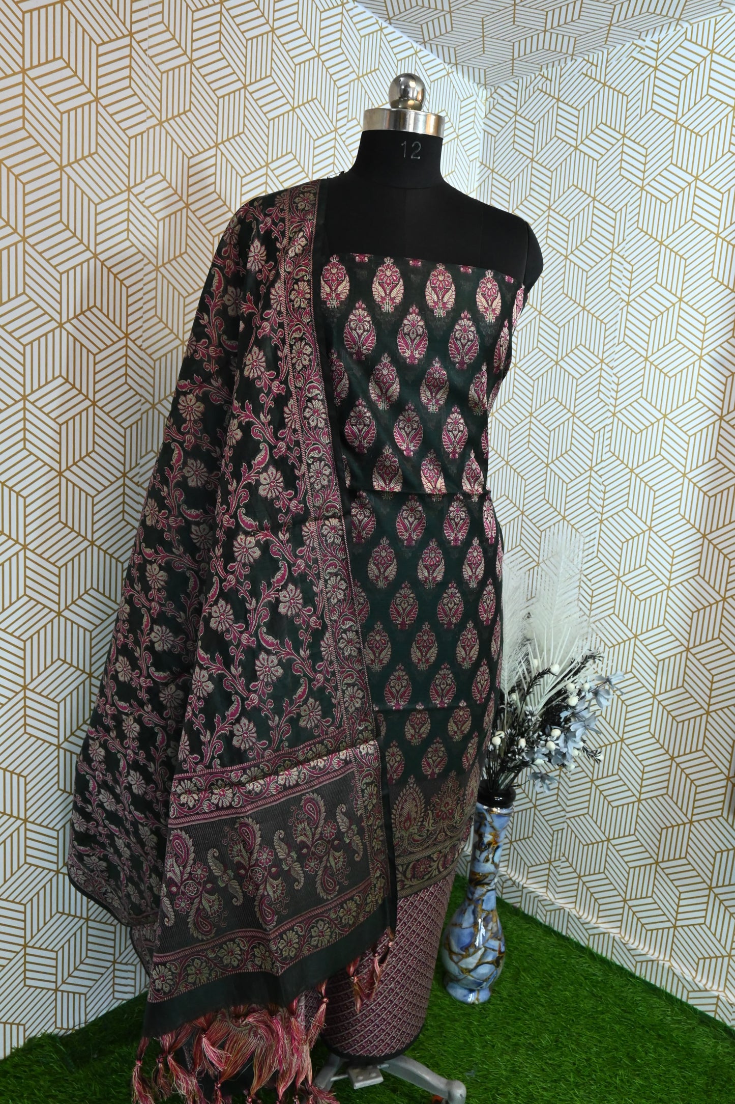 BOTTLE GREEN BANARSI COTTON SILK 3 PIECE SUIT