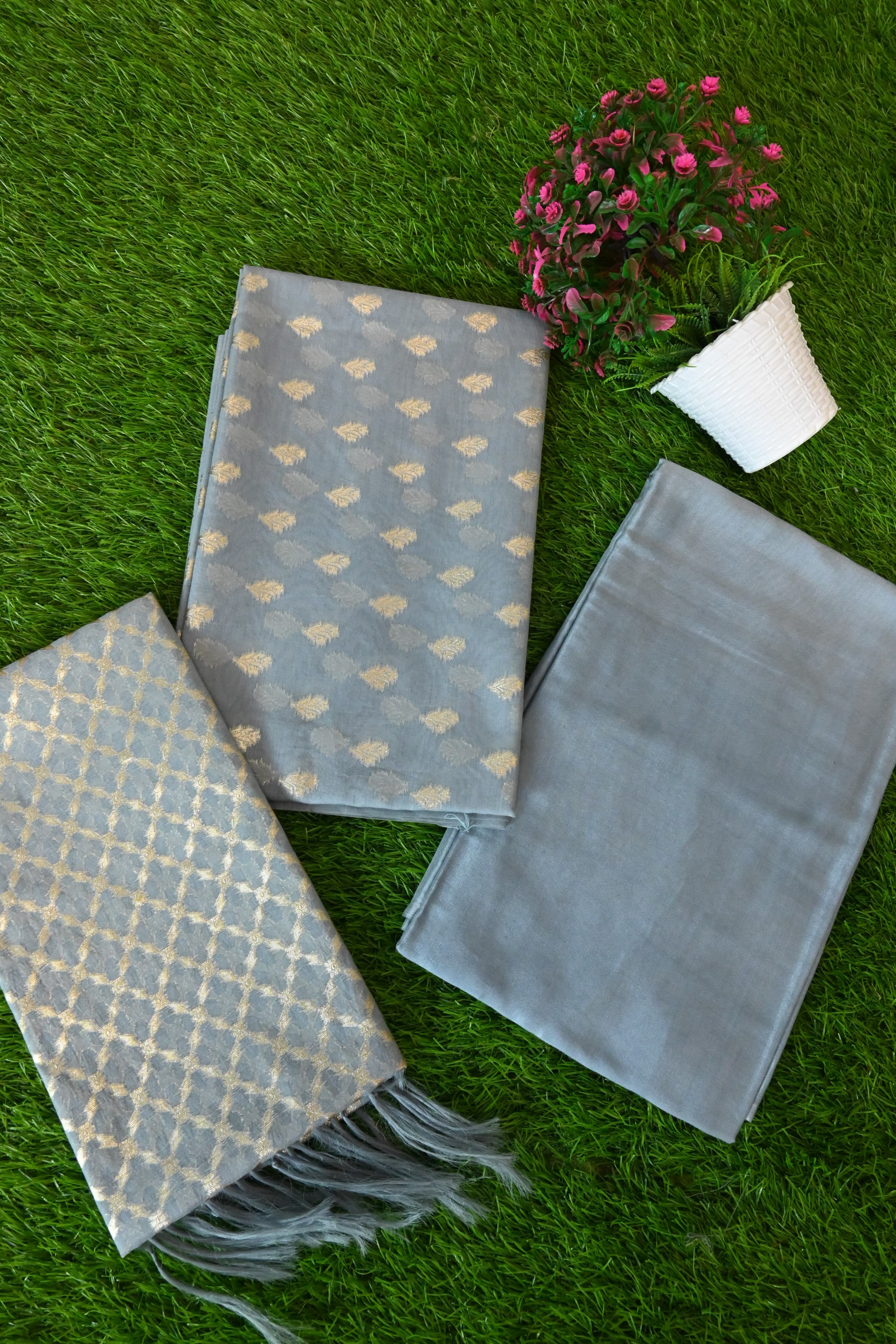 Grey Banarasi Kimkhab Silk 3 Piece Suit