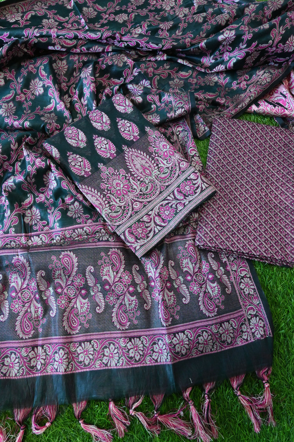 Black Meenadar Banarasi Kimkhab Silk 3 Piece Suit