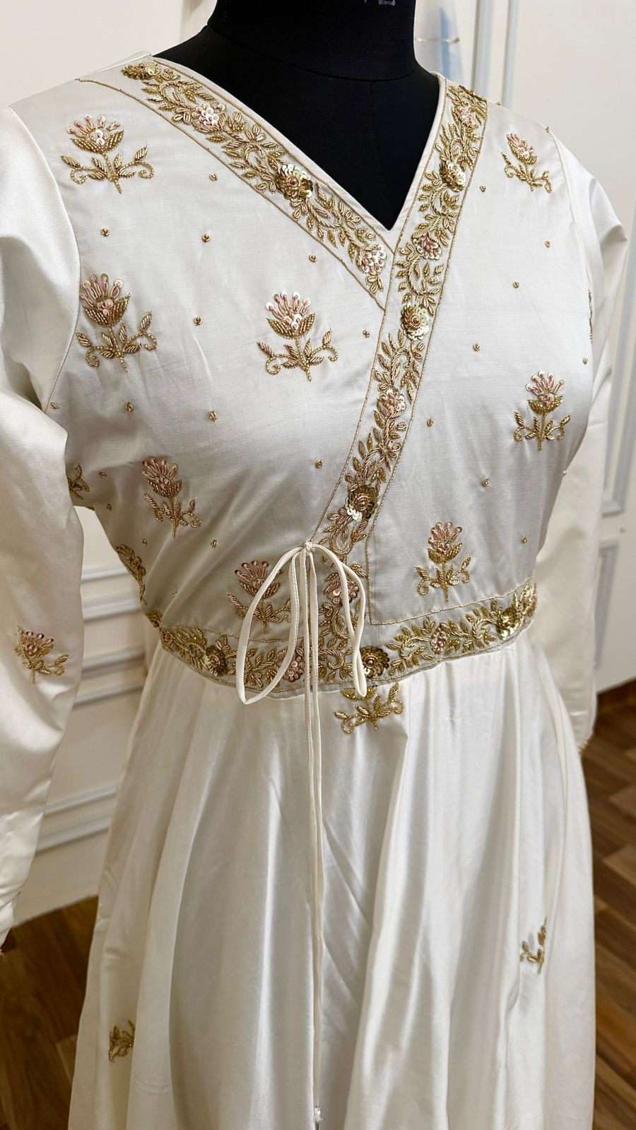 OFF WHITE ANARKALI SUIT WITH HAND WORK DUPATTA