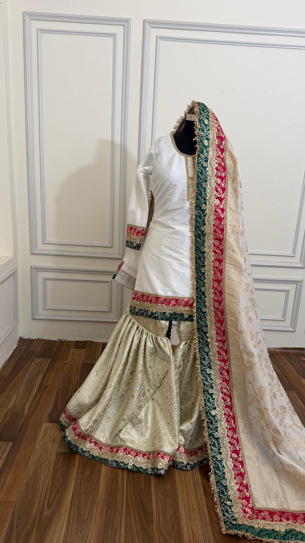 CONTRAST OFF WHITE SHADE GHARARA