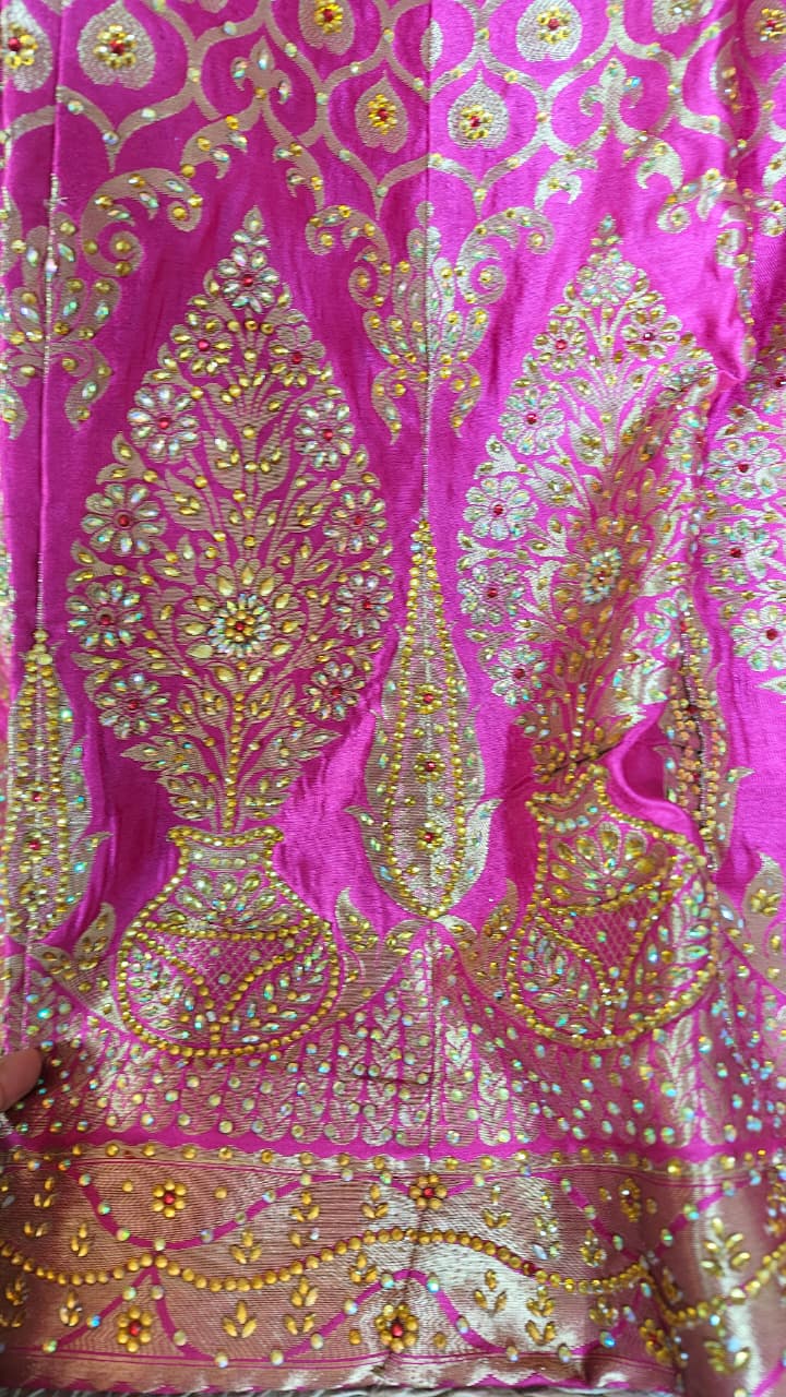 RANI PINK BANARASI KIMKHAAB LEHENGA