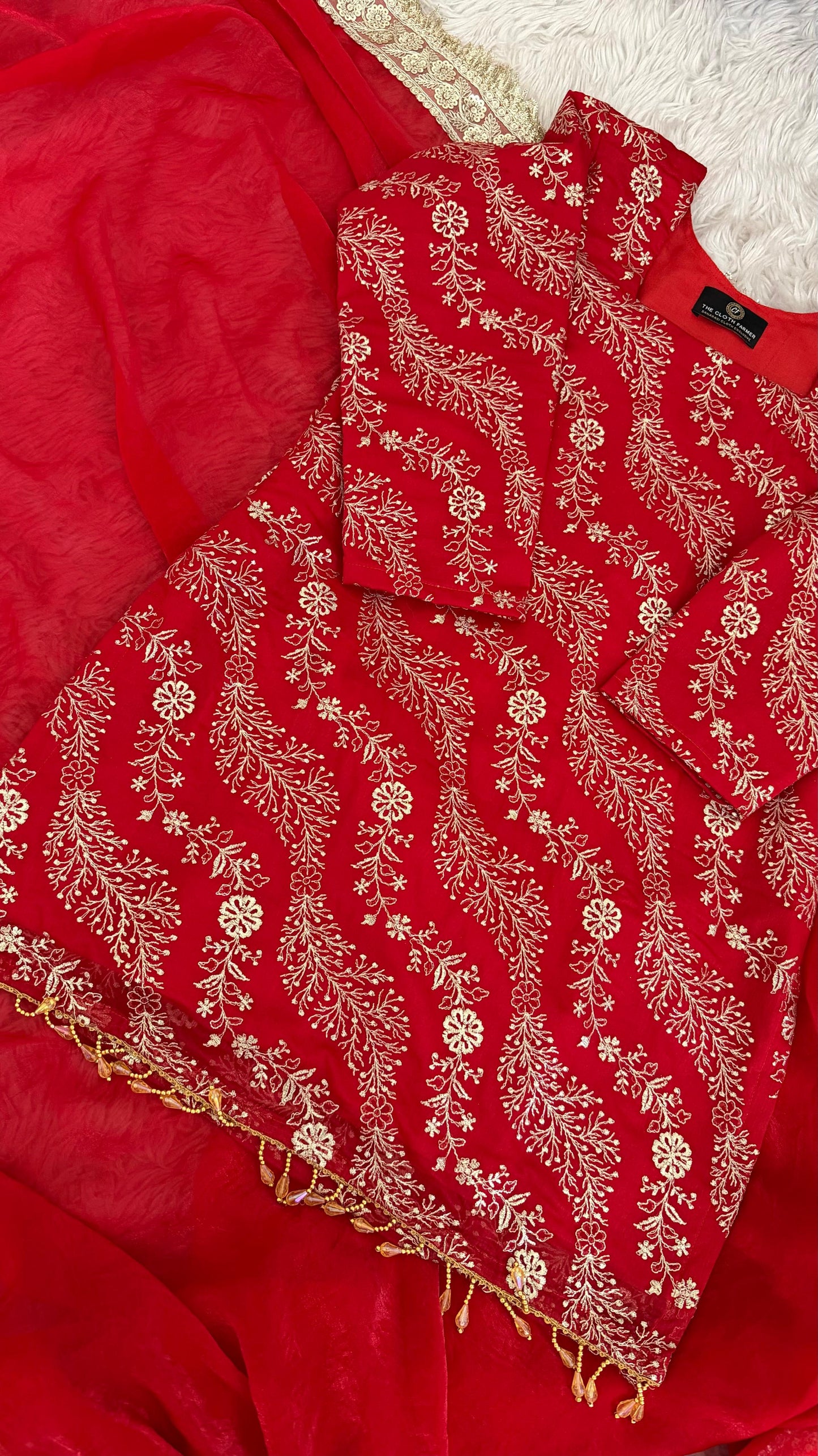 BLOOD RED SHARARA
