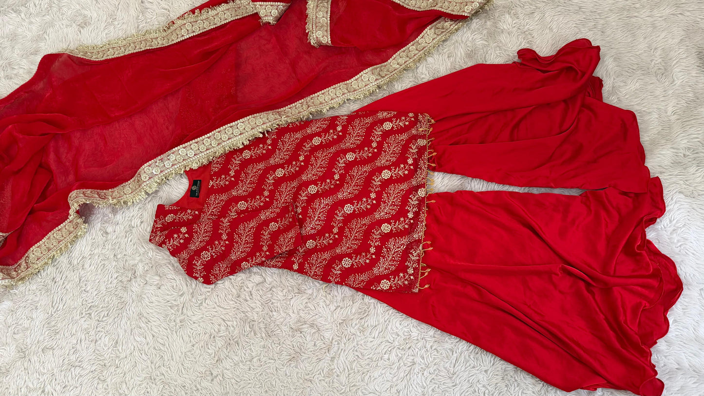 BLOOD RED SHARARA