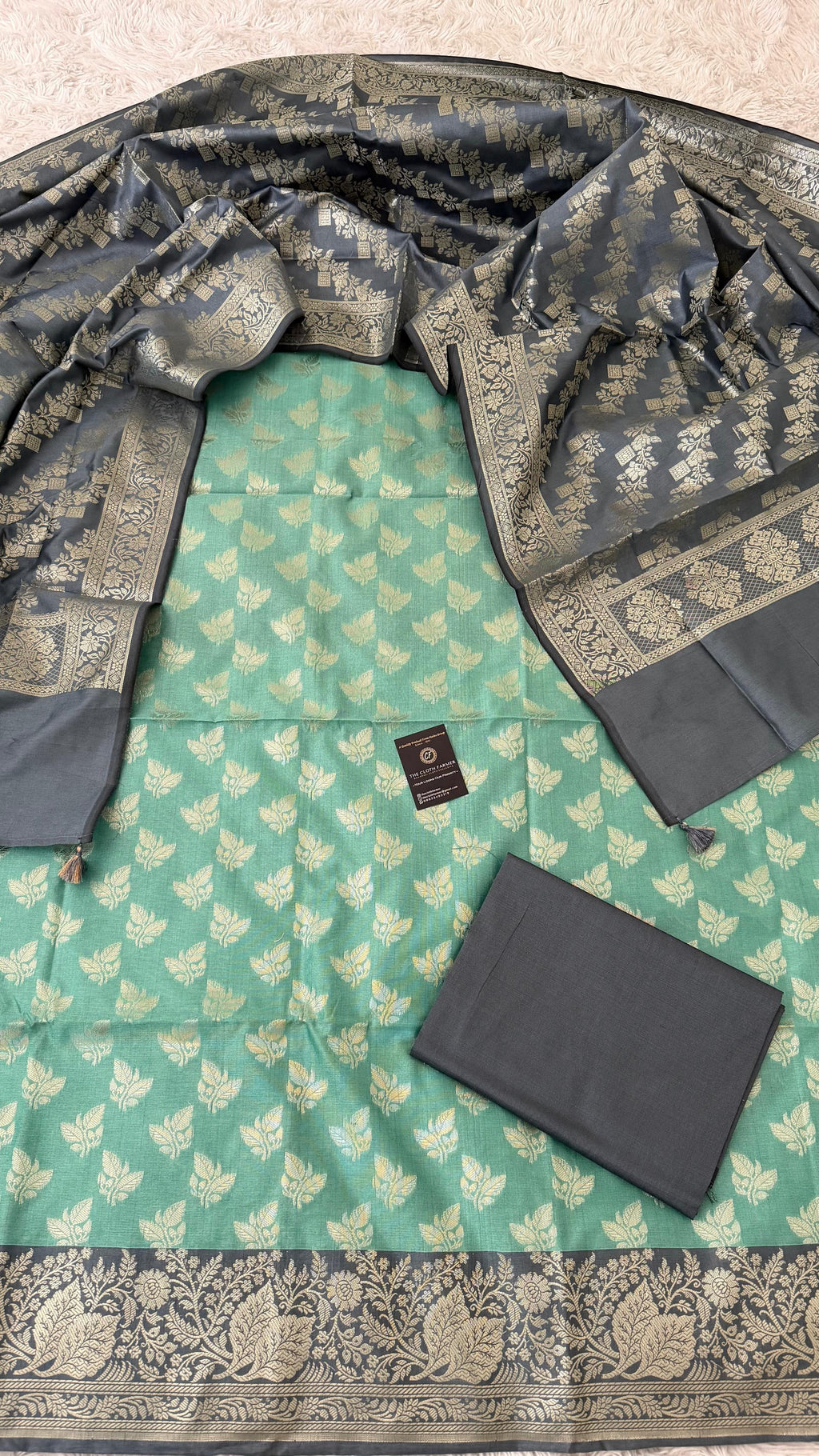 PIGEON BLUE COLOR CONTRAST COTTON SILK 3 PIECE SUIT