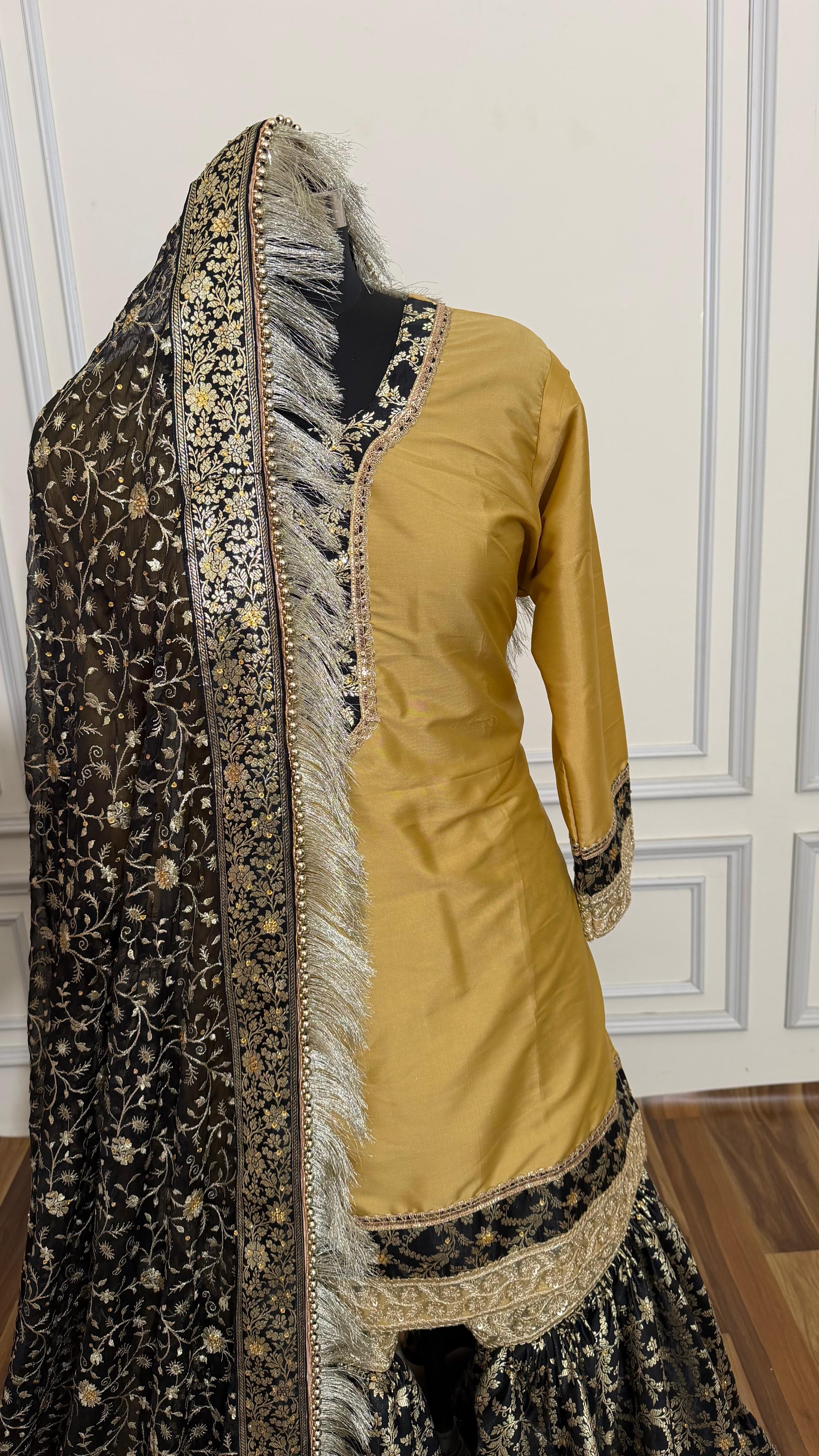 TUSSER BLACK KIMKHAB GHARARA