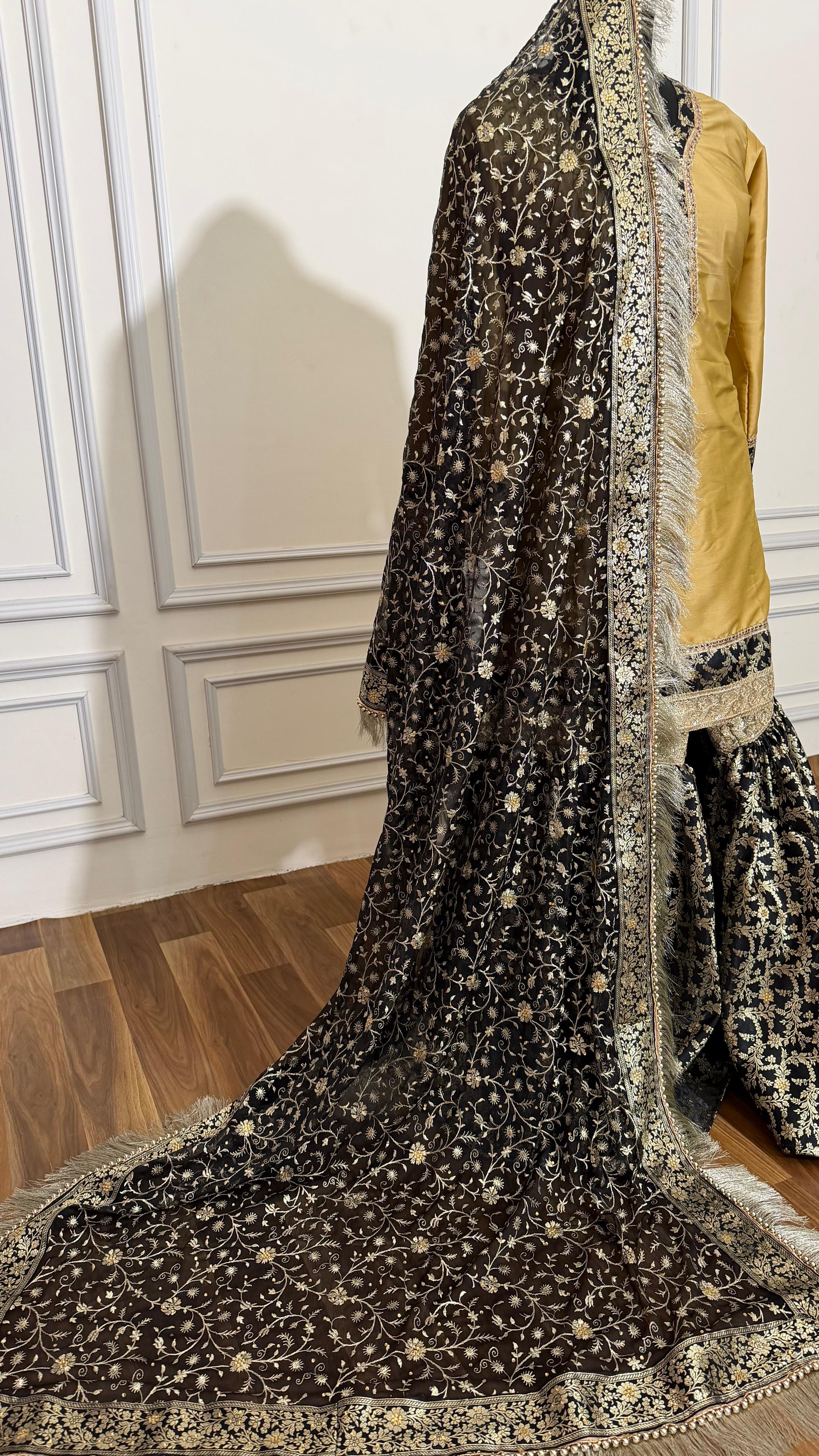 TUSSER BLACK KIMKHAB GHARARA