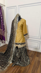 TUSSER BLACK KIMKHAB GHARARA