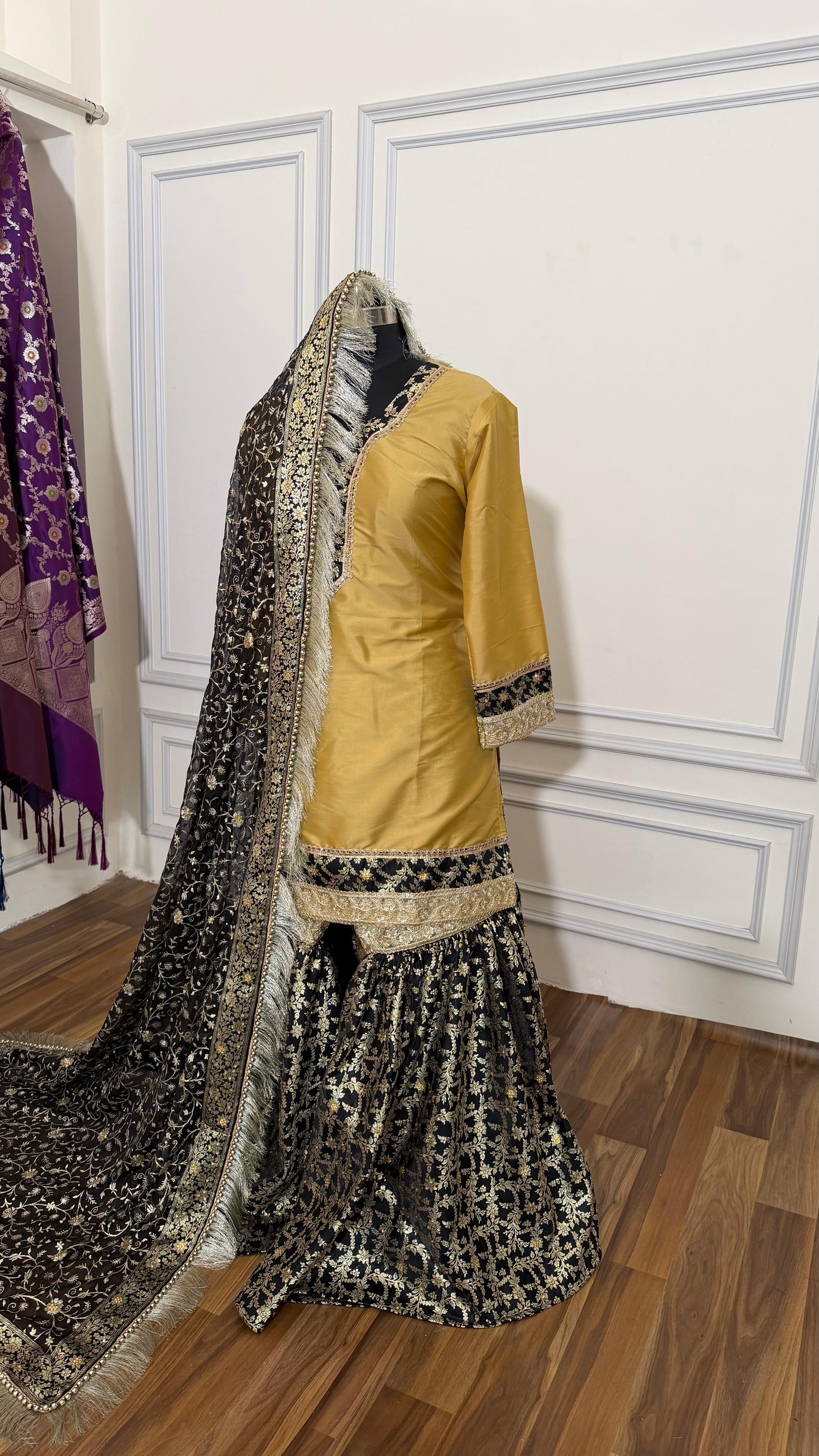TUSSER BLACK KIMKHAB GHARARA