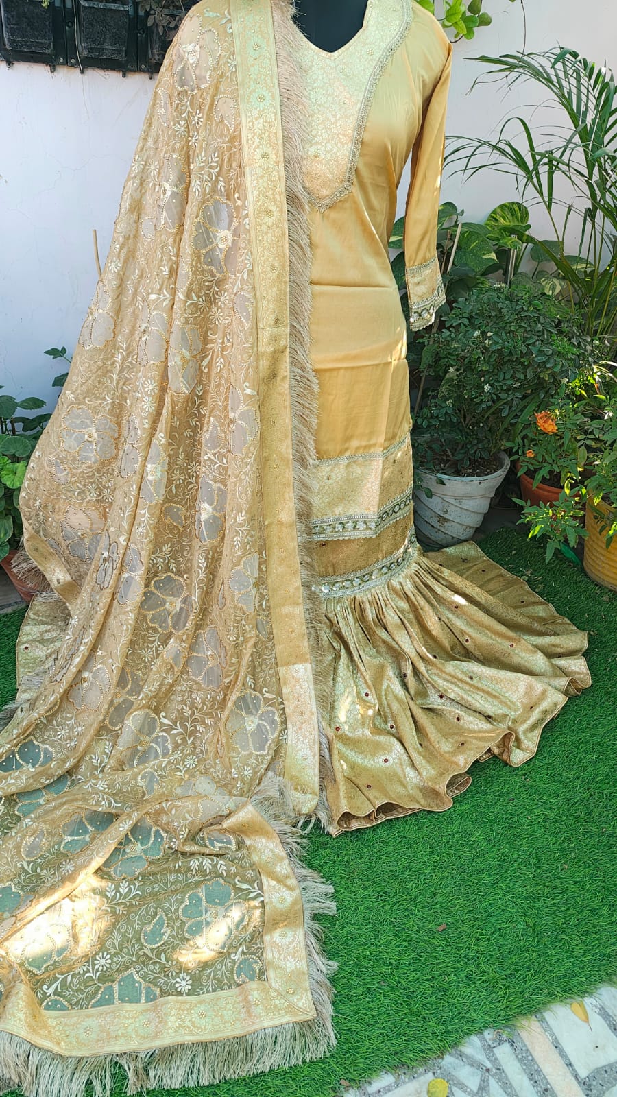TUSSSER BANARASI KIMKHAB GHARARA WITH DESIGHNER DUPATTA