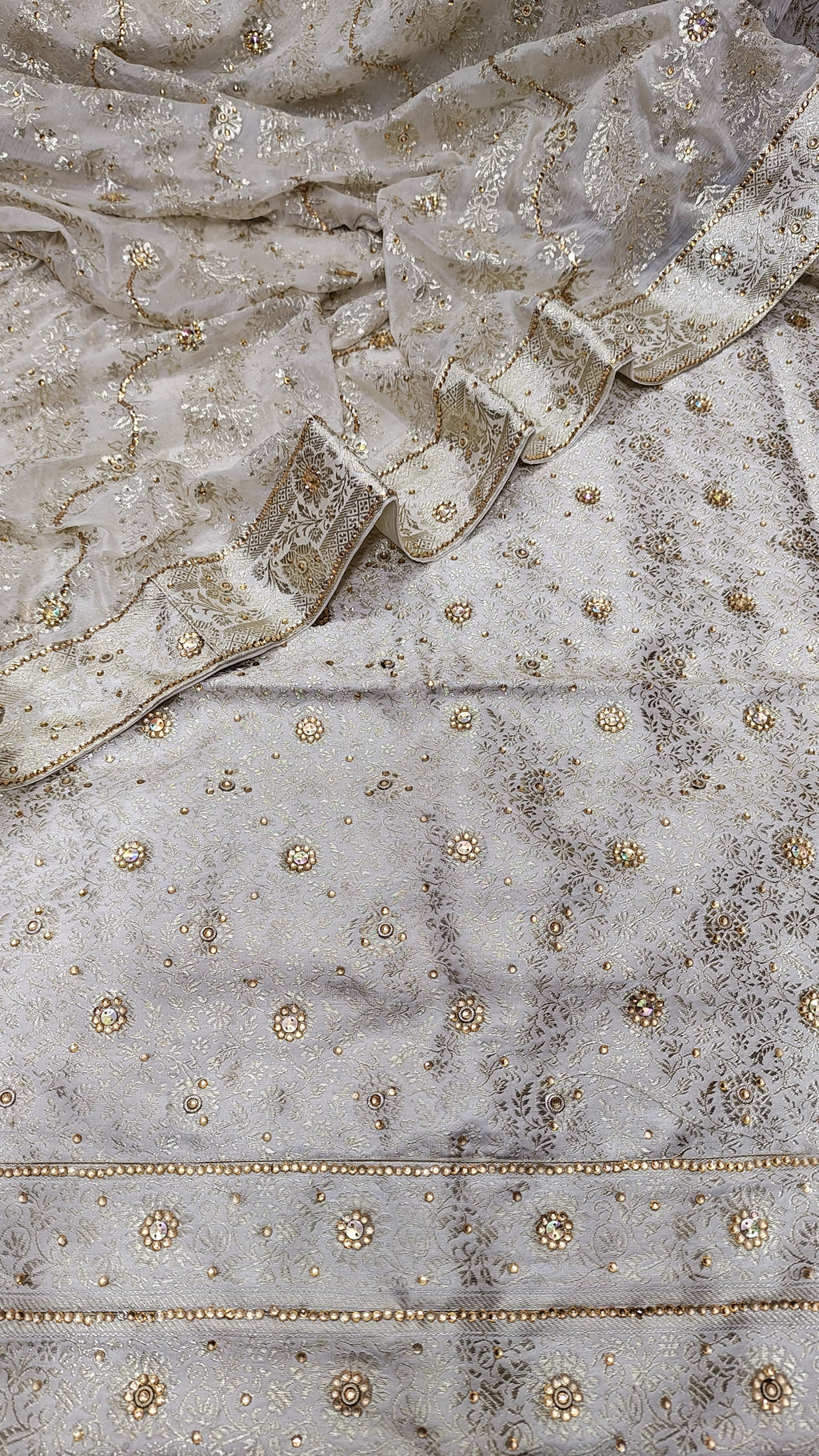 Off White Banarasi Kimkhab Silk 3 Piece Suit