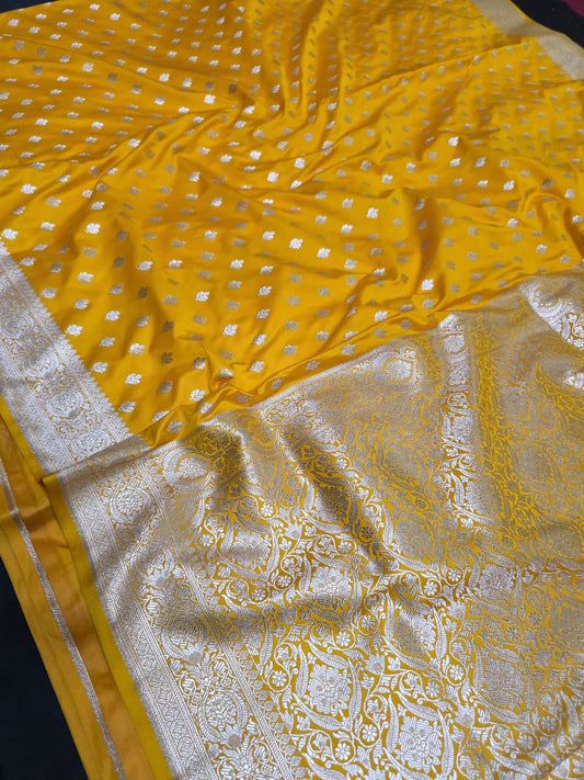 GOLDEN YELLOW MASHRU SILK SAREE WITH BOOTI MOTIF