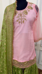 PISTA BABY PINK CONTRAST GHARARA