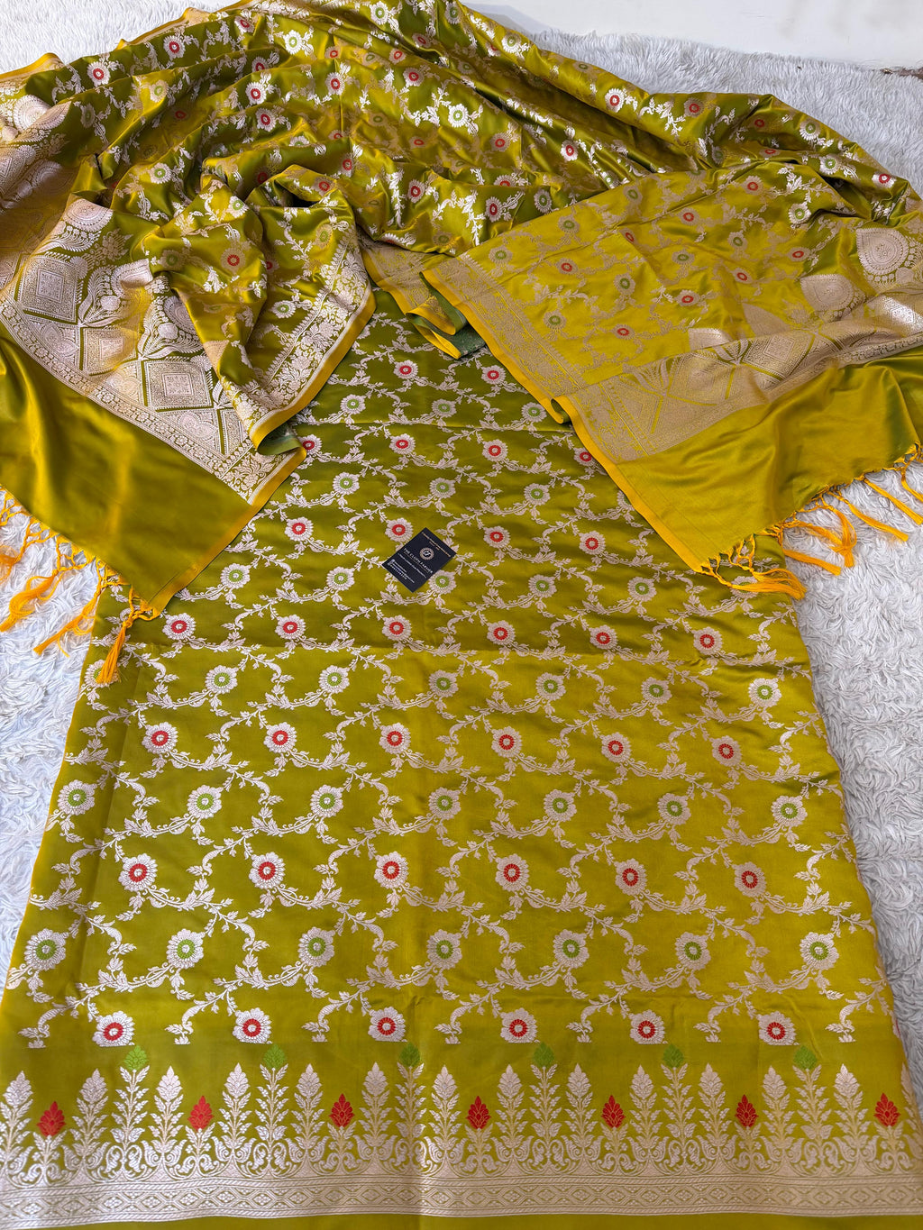 PARROT COLOR MASHRU SILK 3 PIECE SUIT