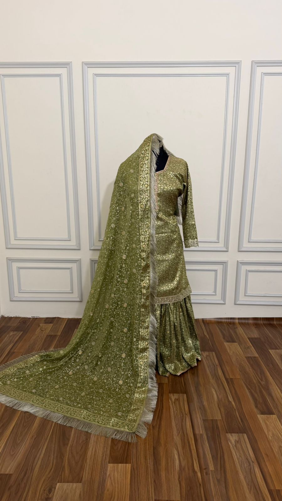 PASTLE MEHENDI COLOR BANARASI KIMKHAB GHARARA