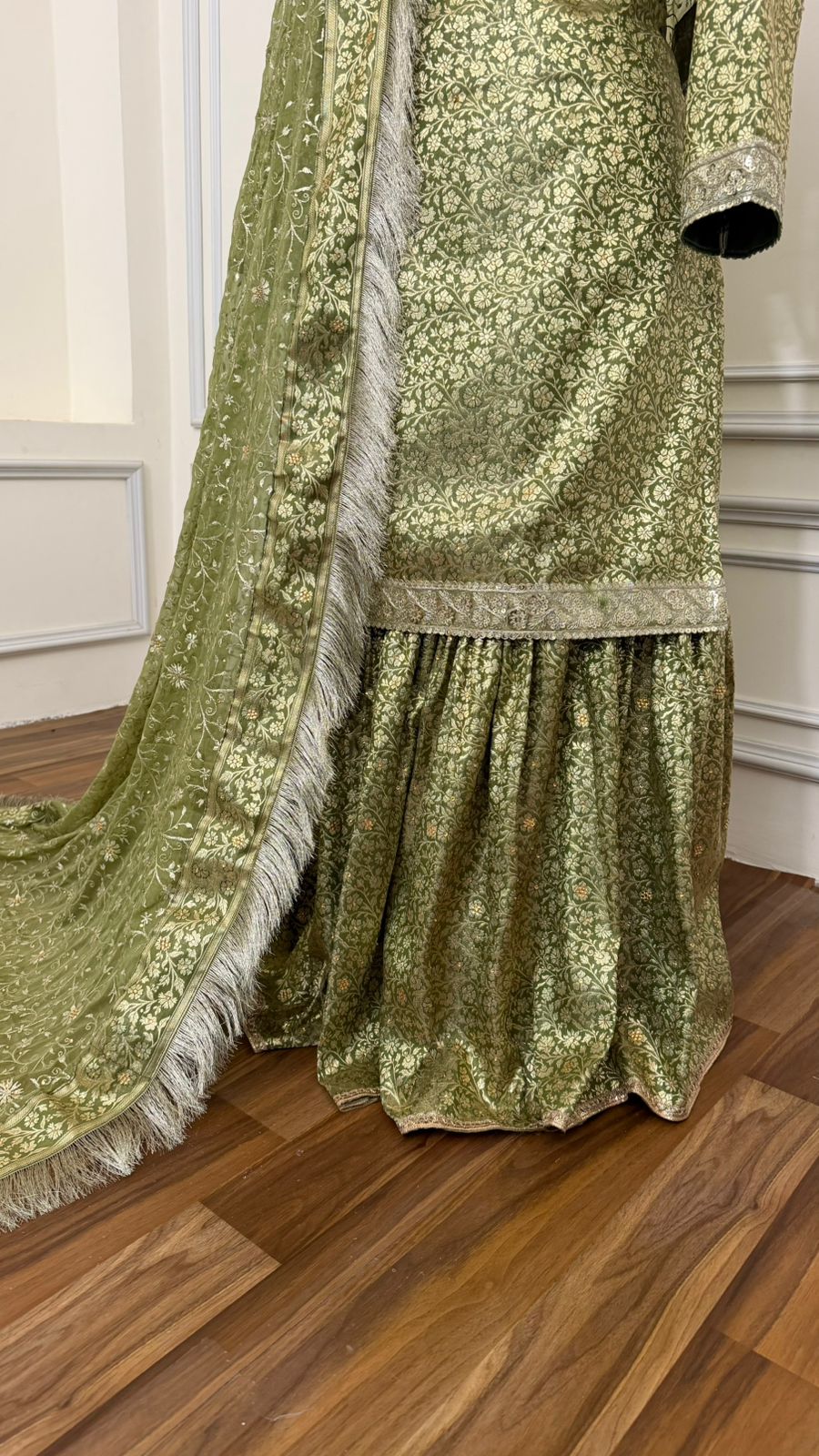 PASTLE MEHENDI COLOR BANARASI KIMKHAB GHARARA