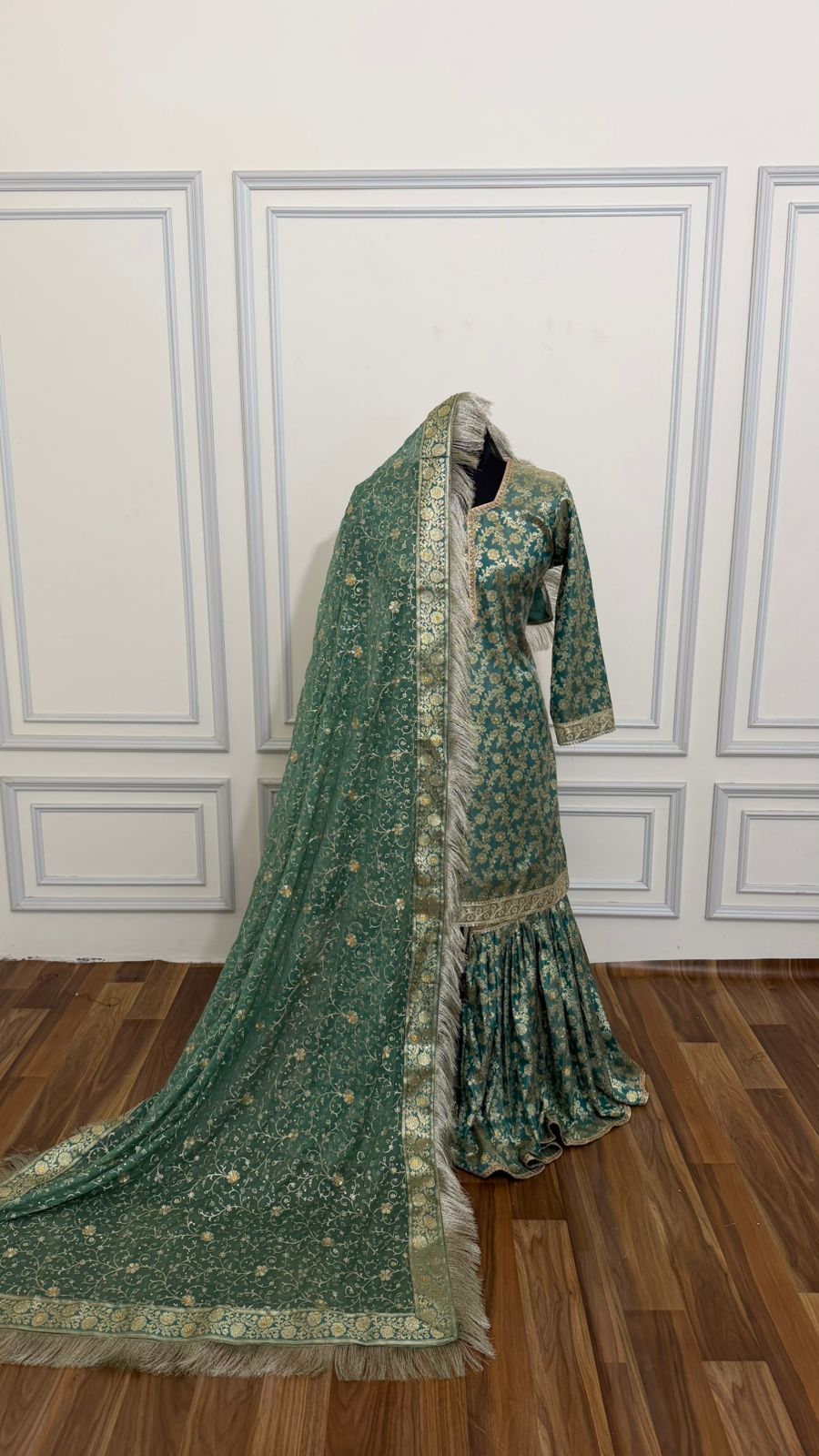 PASTLE GREEN BANARASI KIMKHAB GHARARA