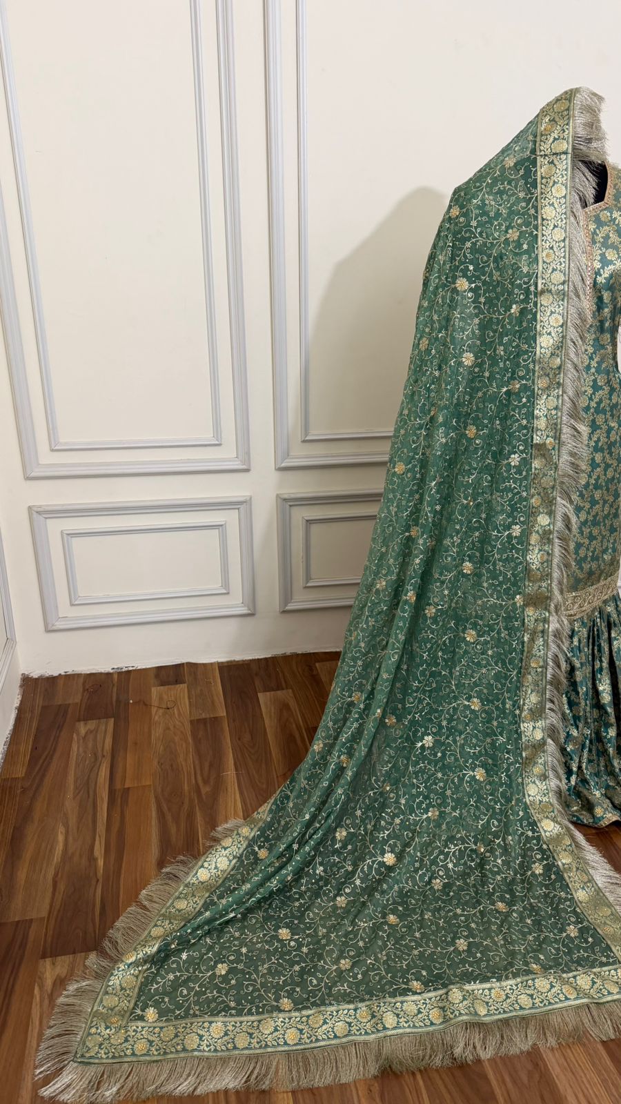 PASTLE GREEN BANARASI KIMKHAB GHARARA
