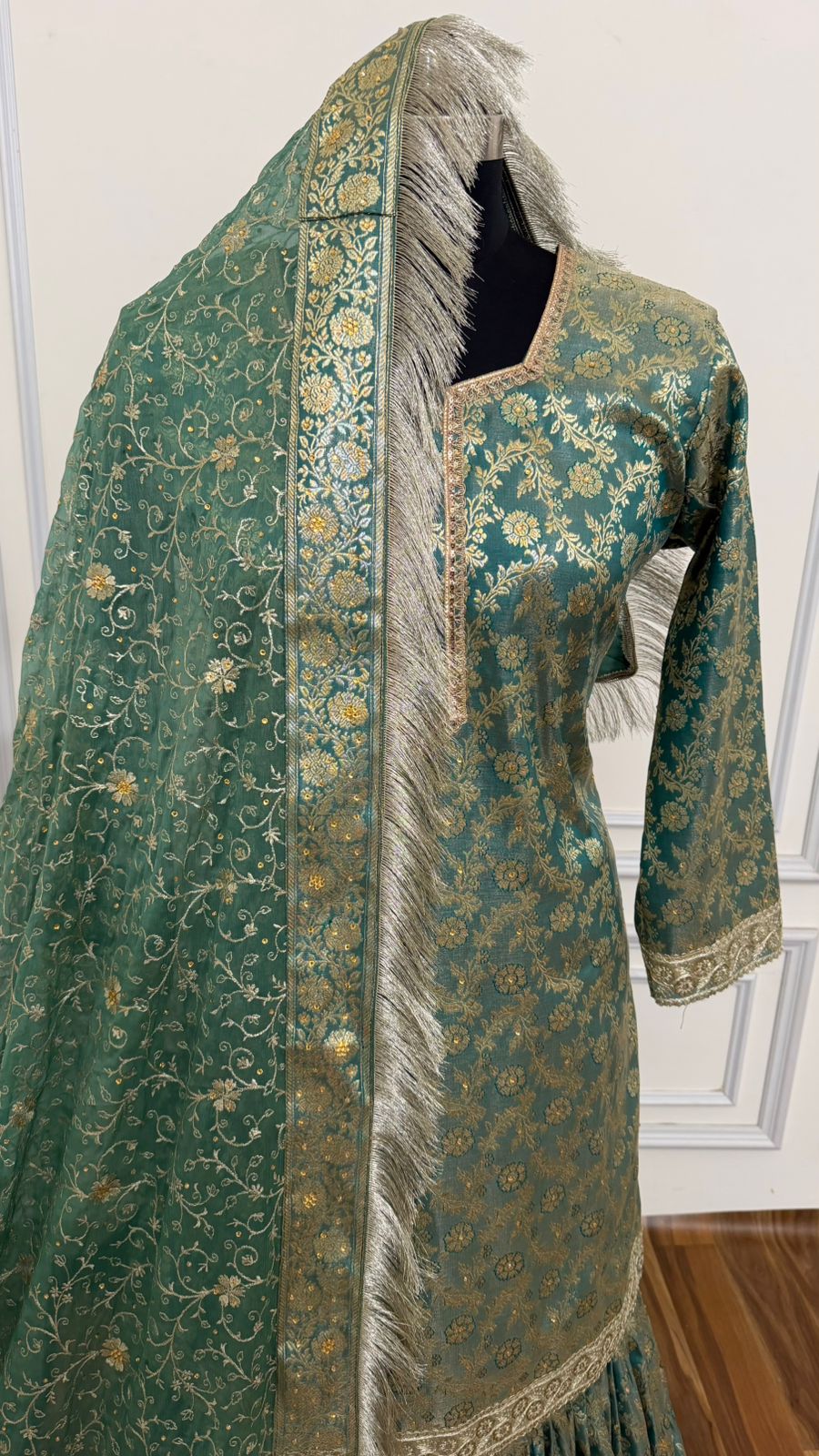 PASTLE GREEN BANARASI KIMKHAB GHARARA