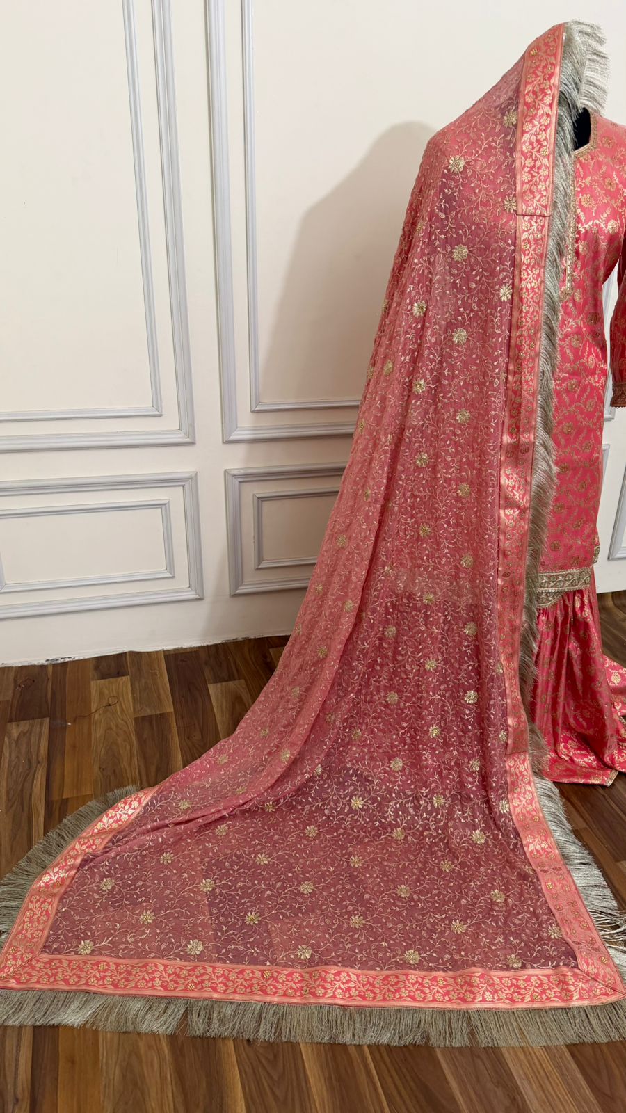 LIGHT STRAWBERRY COLOR BANARASI KIMKHAB GHARARA