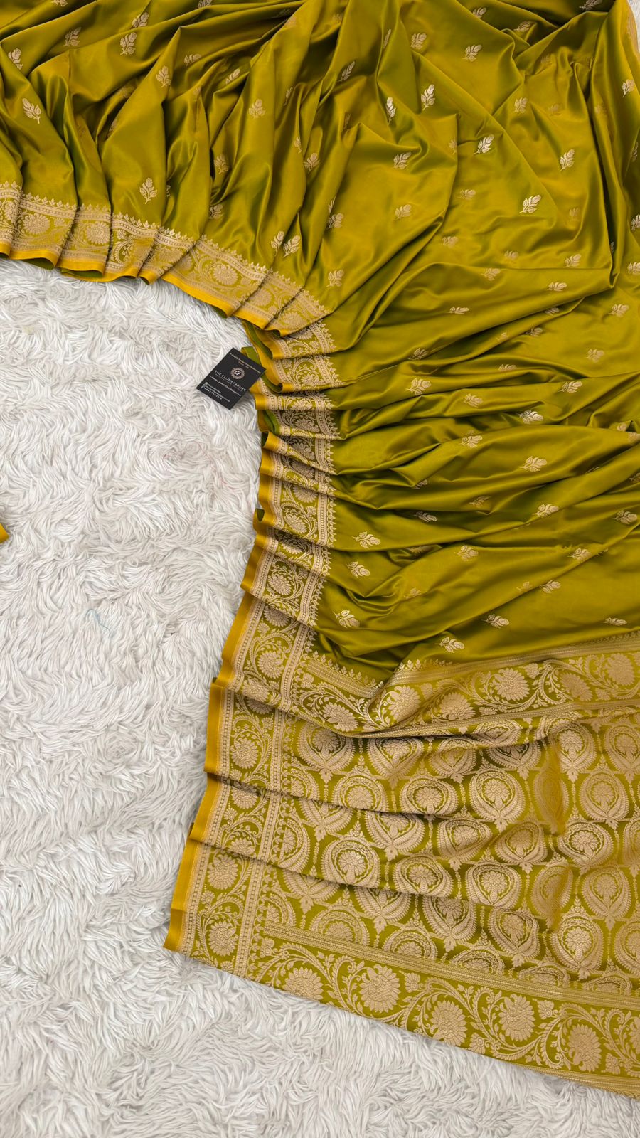 GOLDEN MEHENDI COLOR MASHRU SILK SAREE