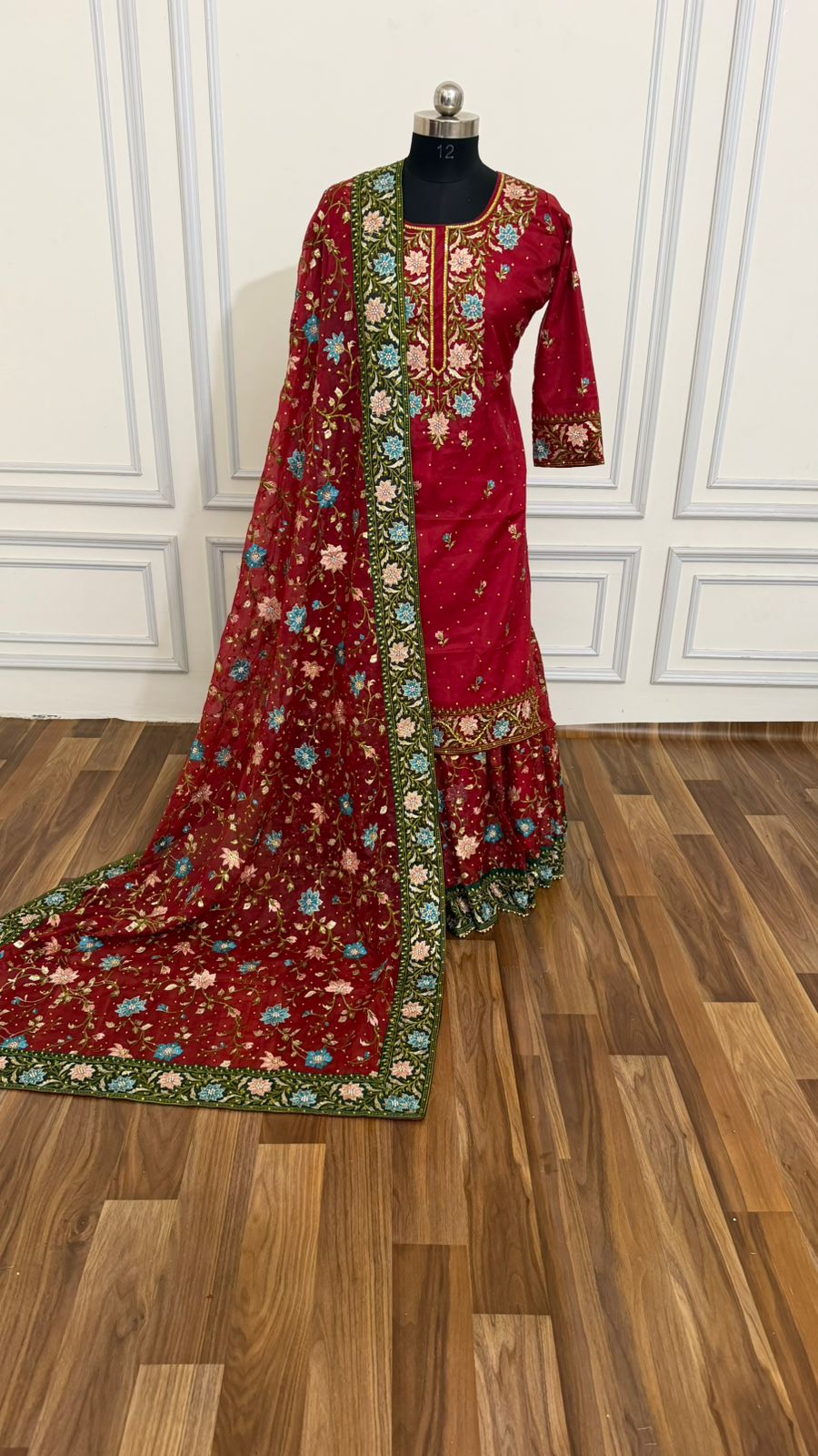 TILFI MEENAKARI RESHAM WORK GHARARA