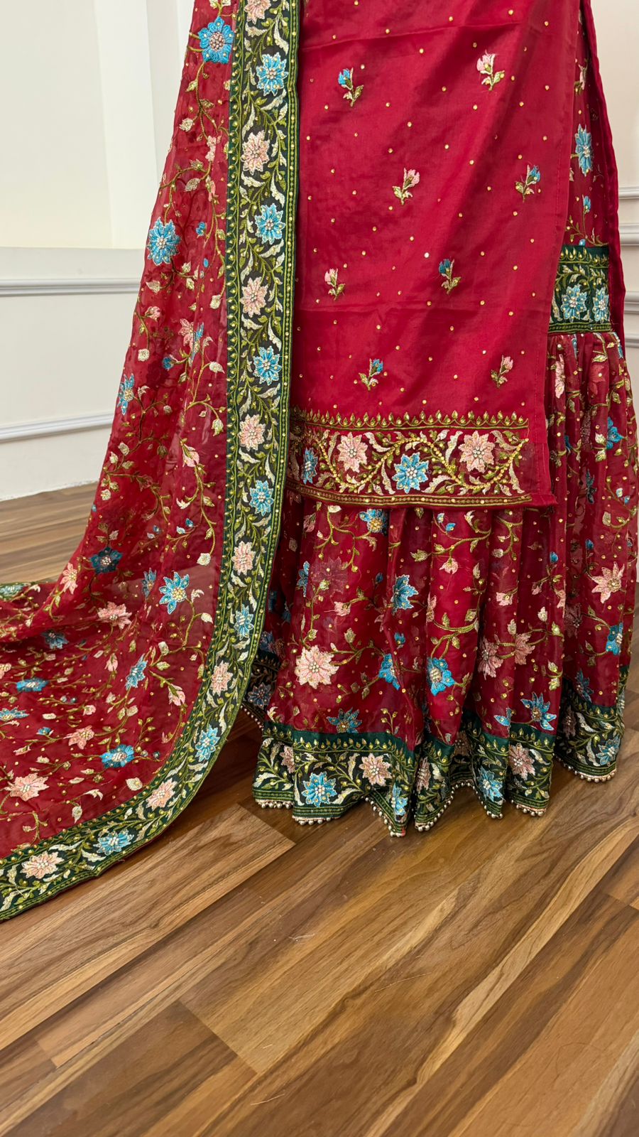 TILFI MEENAKARI RESHAM WORK GHARARA