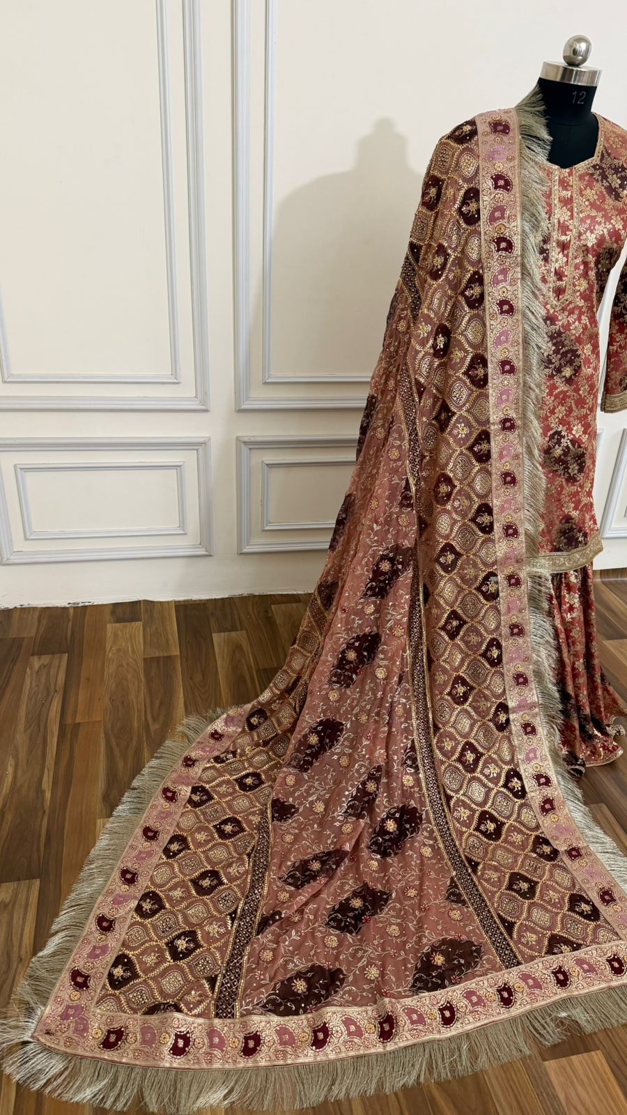 HAND PAINTED BANARASI KIMKHAB GHARARA