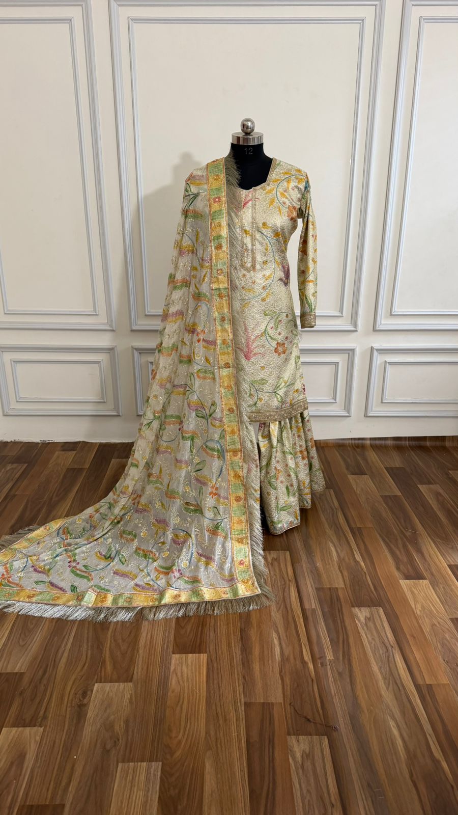 OFF WHITE COLOR HAND PAINTED BANARASI KIMKHAB GHARARA