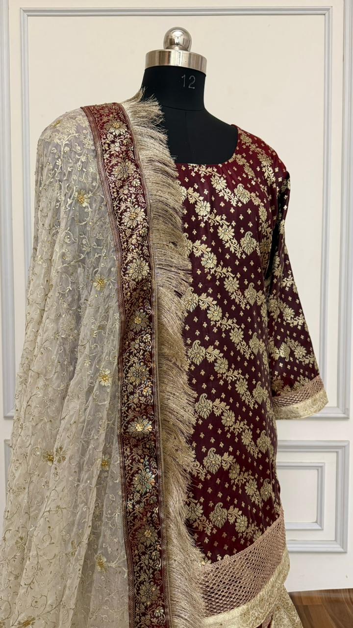 CONTRAST SHADE KIMKHAB GHARARA