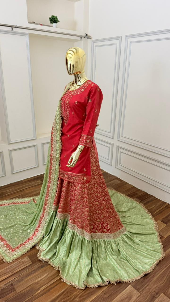 CONTRAST REDDISH PEACH FARSHI