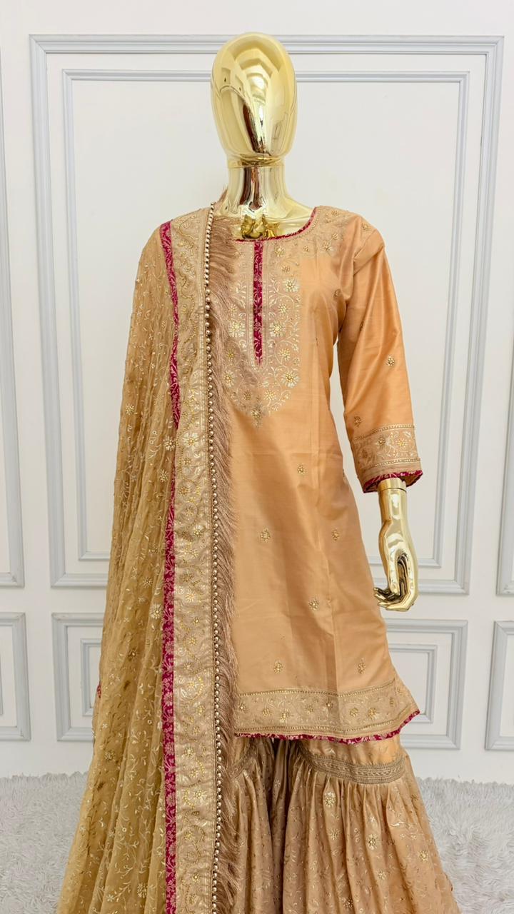 CONTRAST PIPING GHARARA