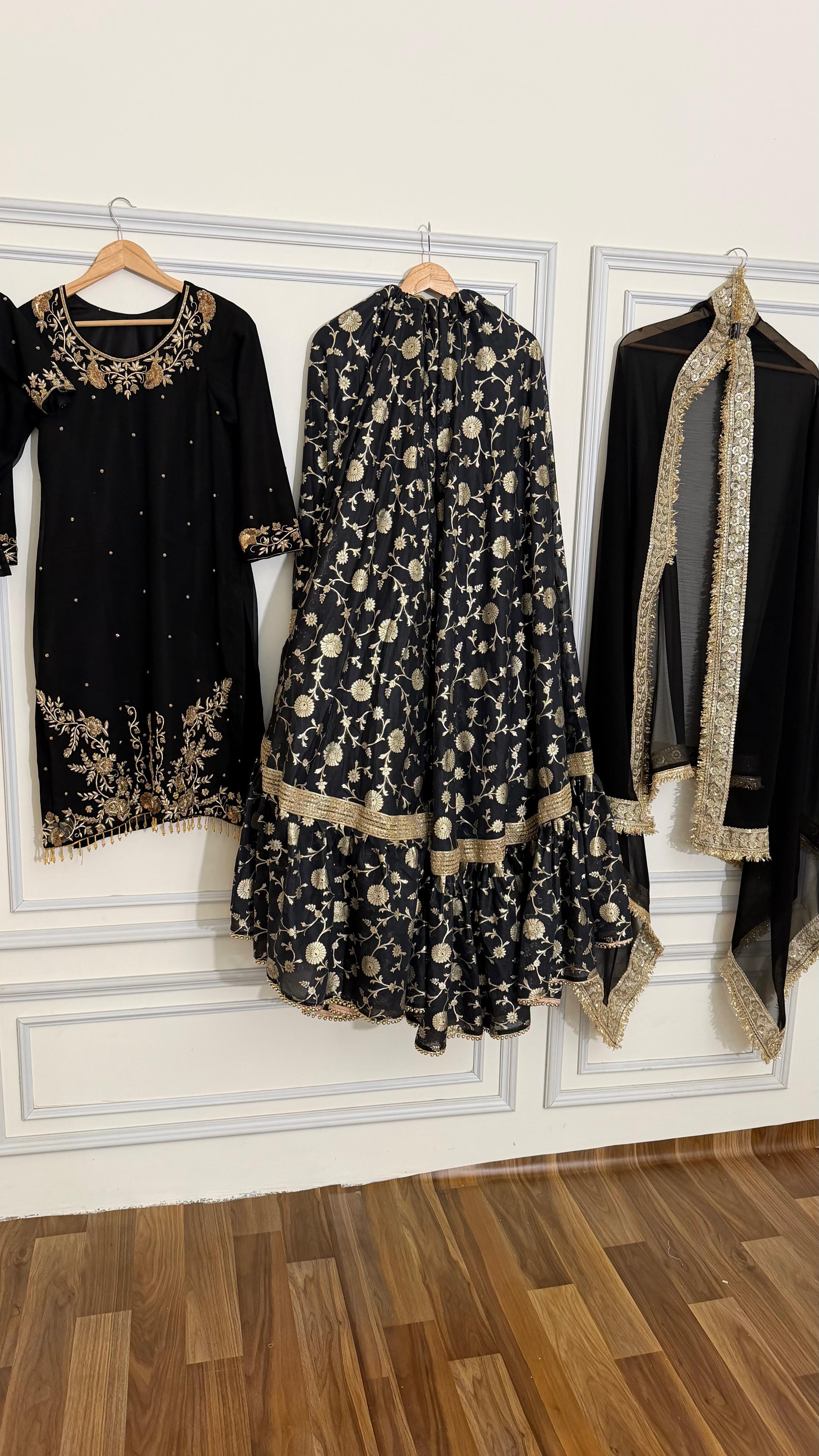 PURE ZARDOZI TOP FARSHI LEHENGA