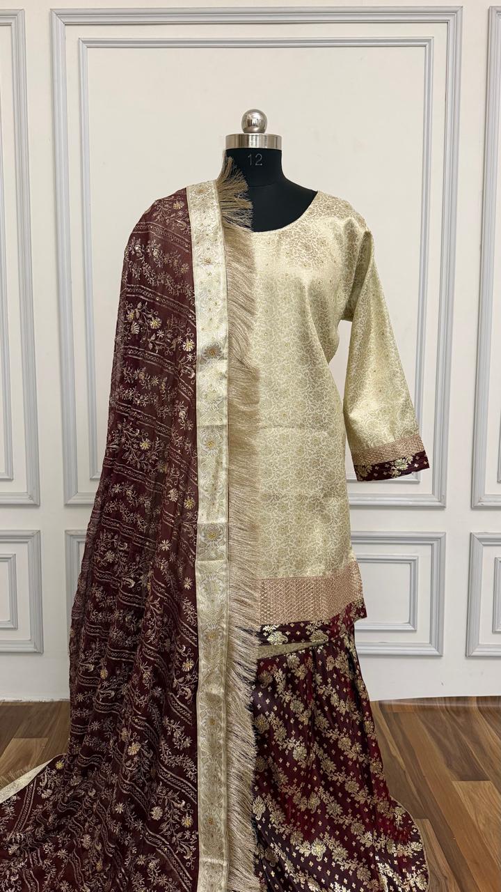 CONTRAST SHADE GHARARA