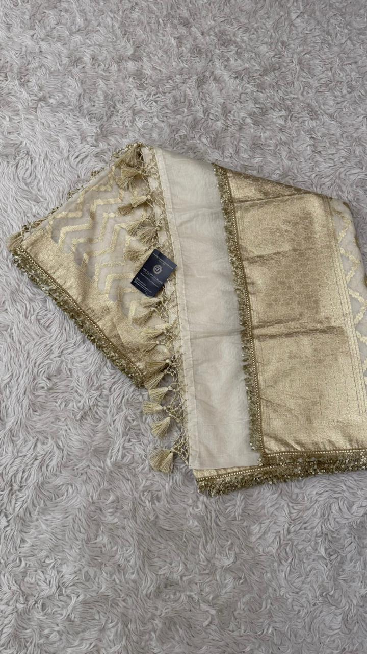 DYEBLE COSMO SILK DUPATTA WITH TUSSEL