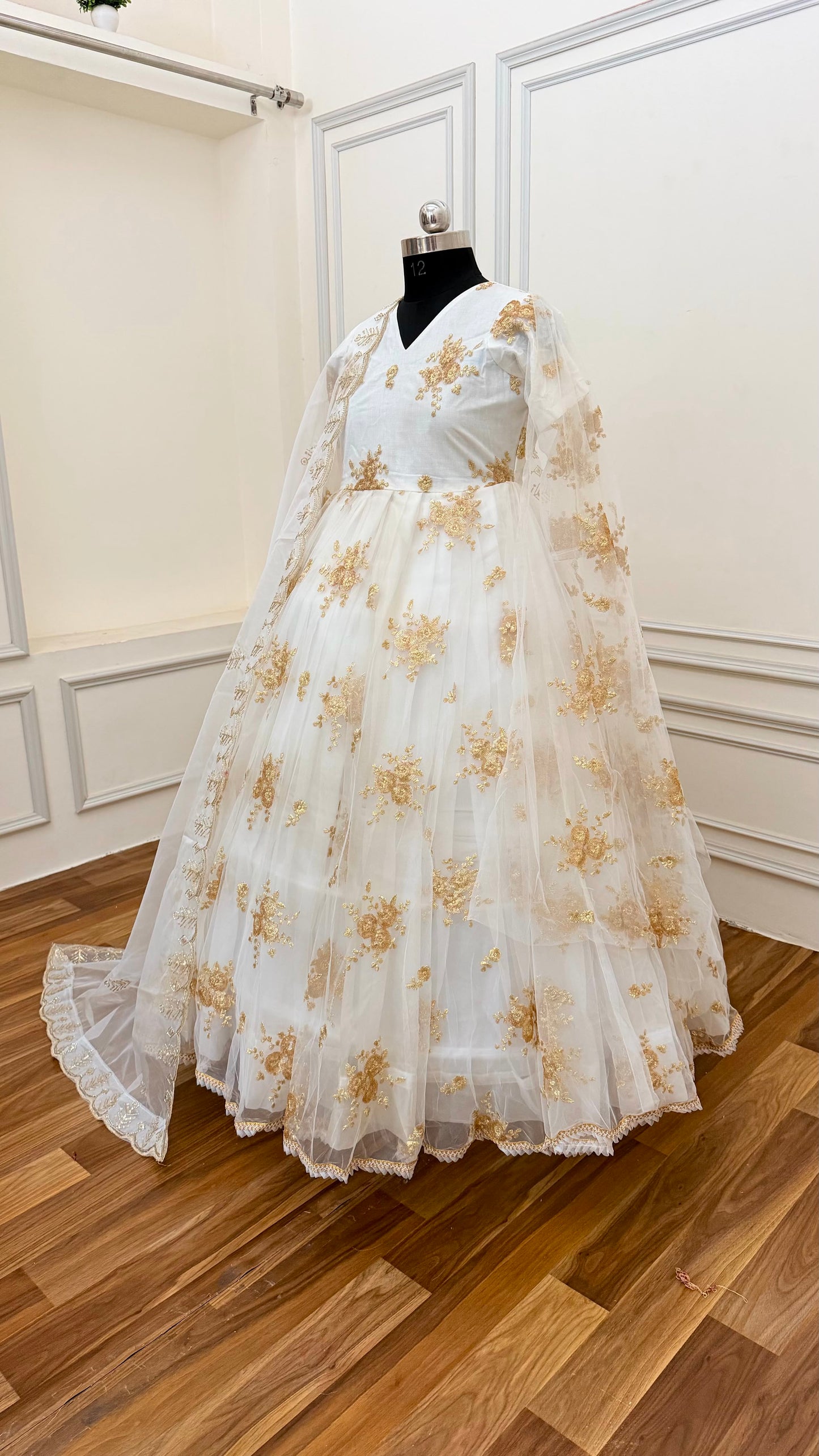 WHITE PRINCESS GOWN