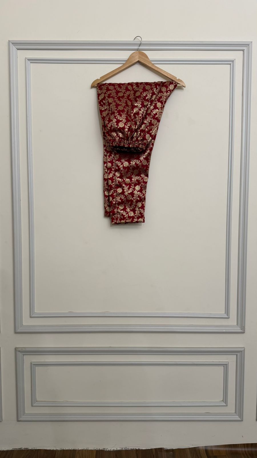 NOOR-E-ZARI