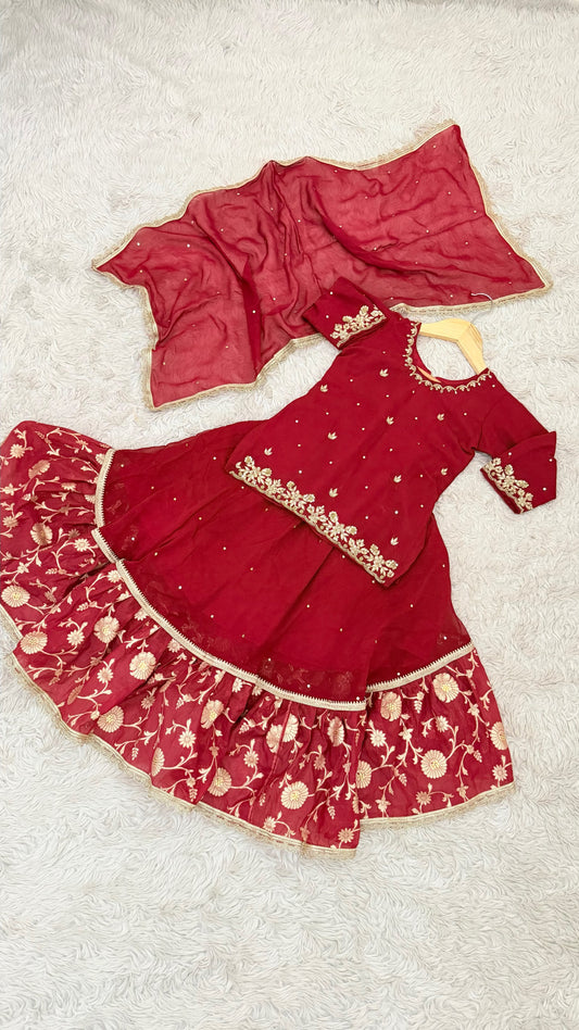MAROON FARSHI OUTFIT